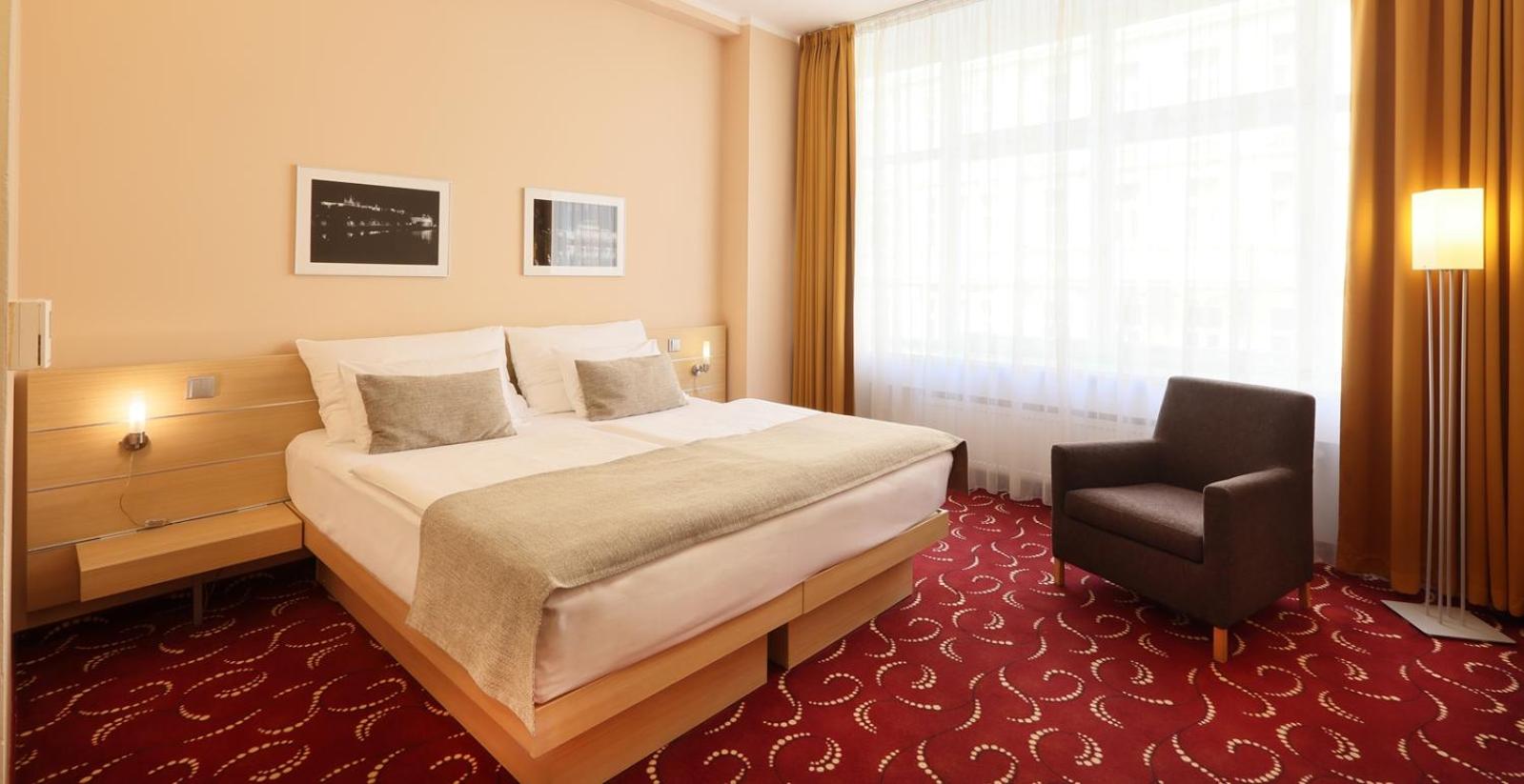 Deluxe Double or Twin Room