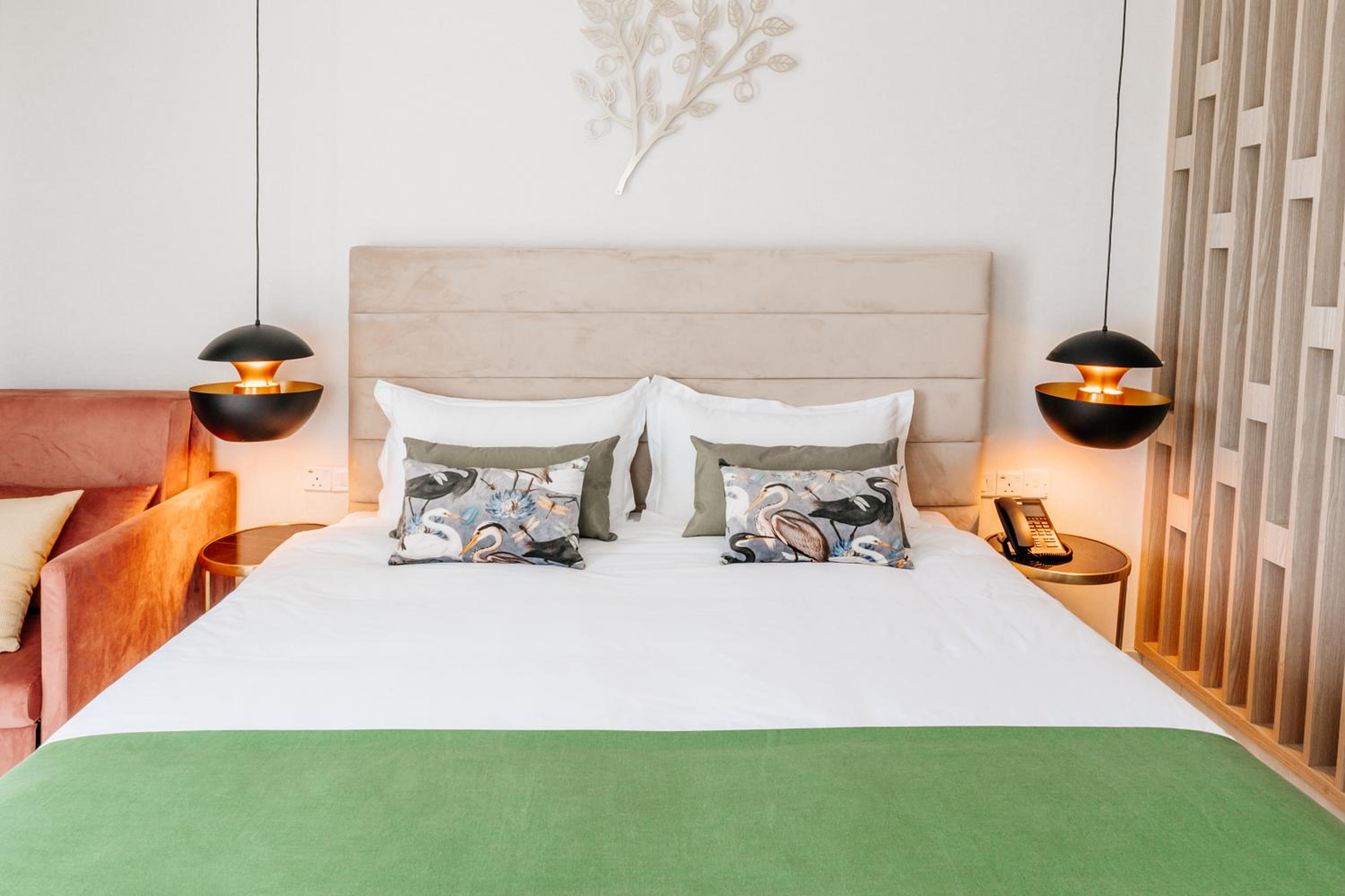 Junior Sea View Suite with Jacuzzi