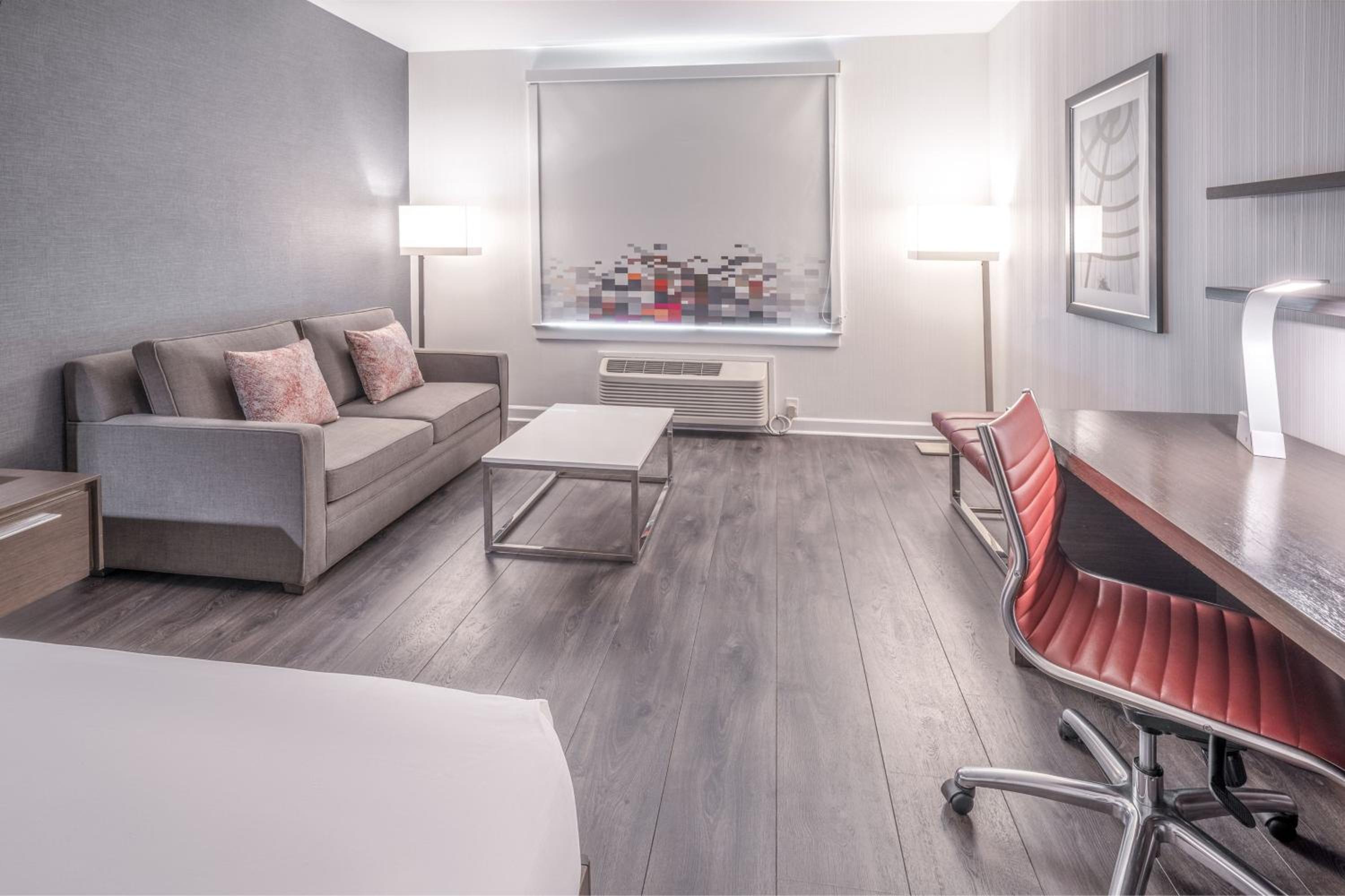 Savvy, Guest room, 1 King