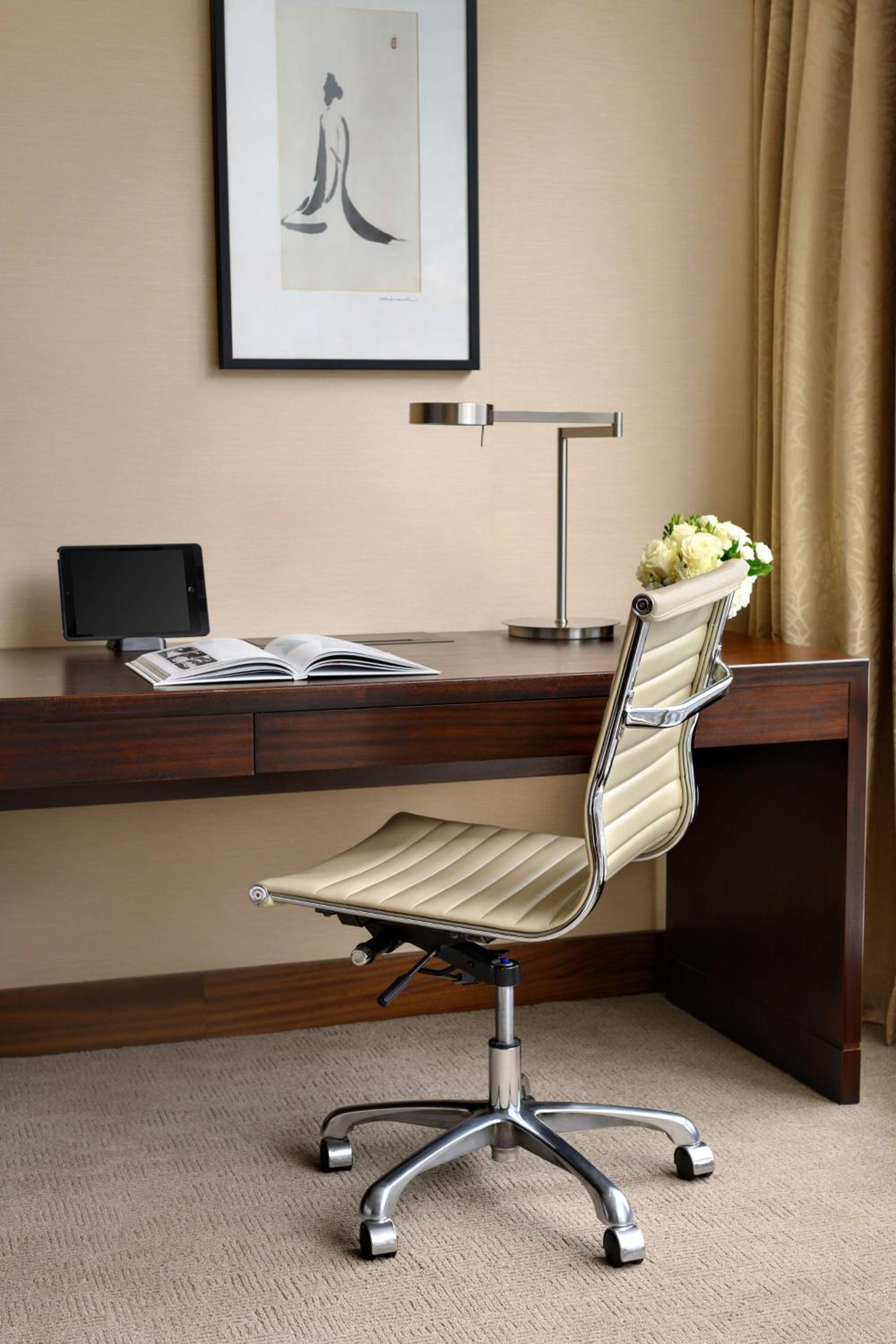 Executive King Room