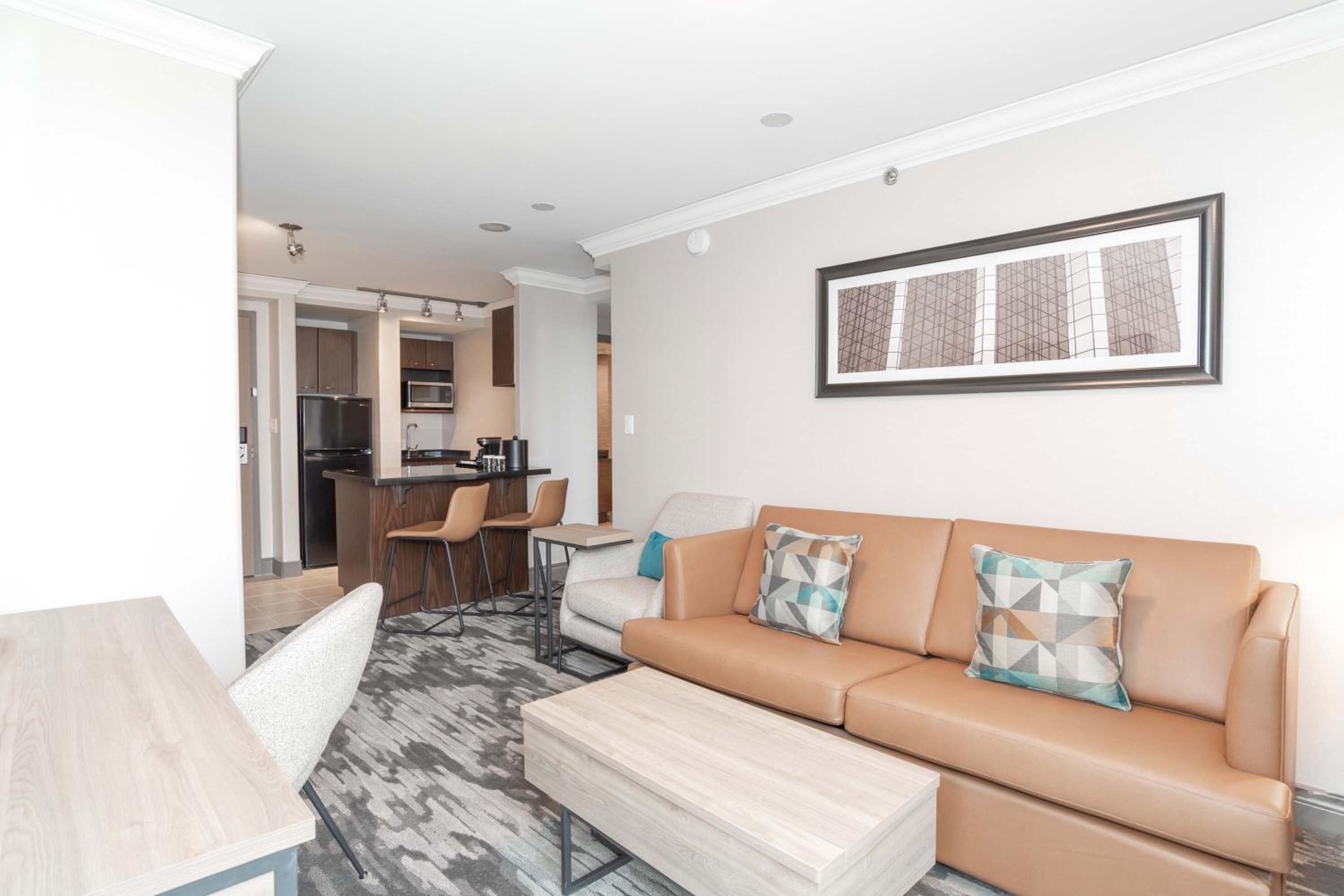 Jacuzzi Suite, 1 King Bed, Kitchen, Washer Dryer