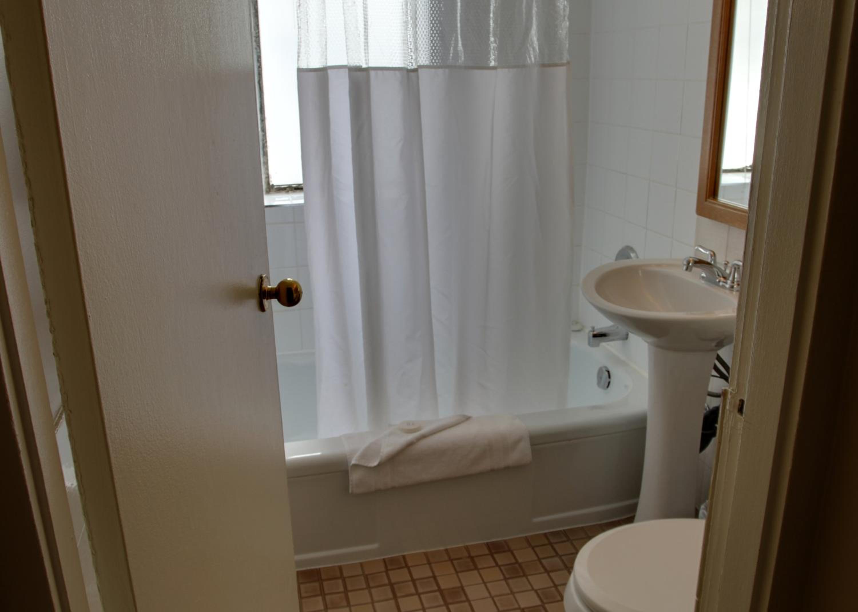 Suite Assigned at Check-in (maximum 4 guests)