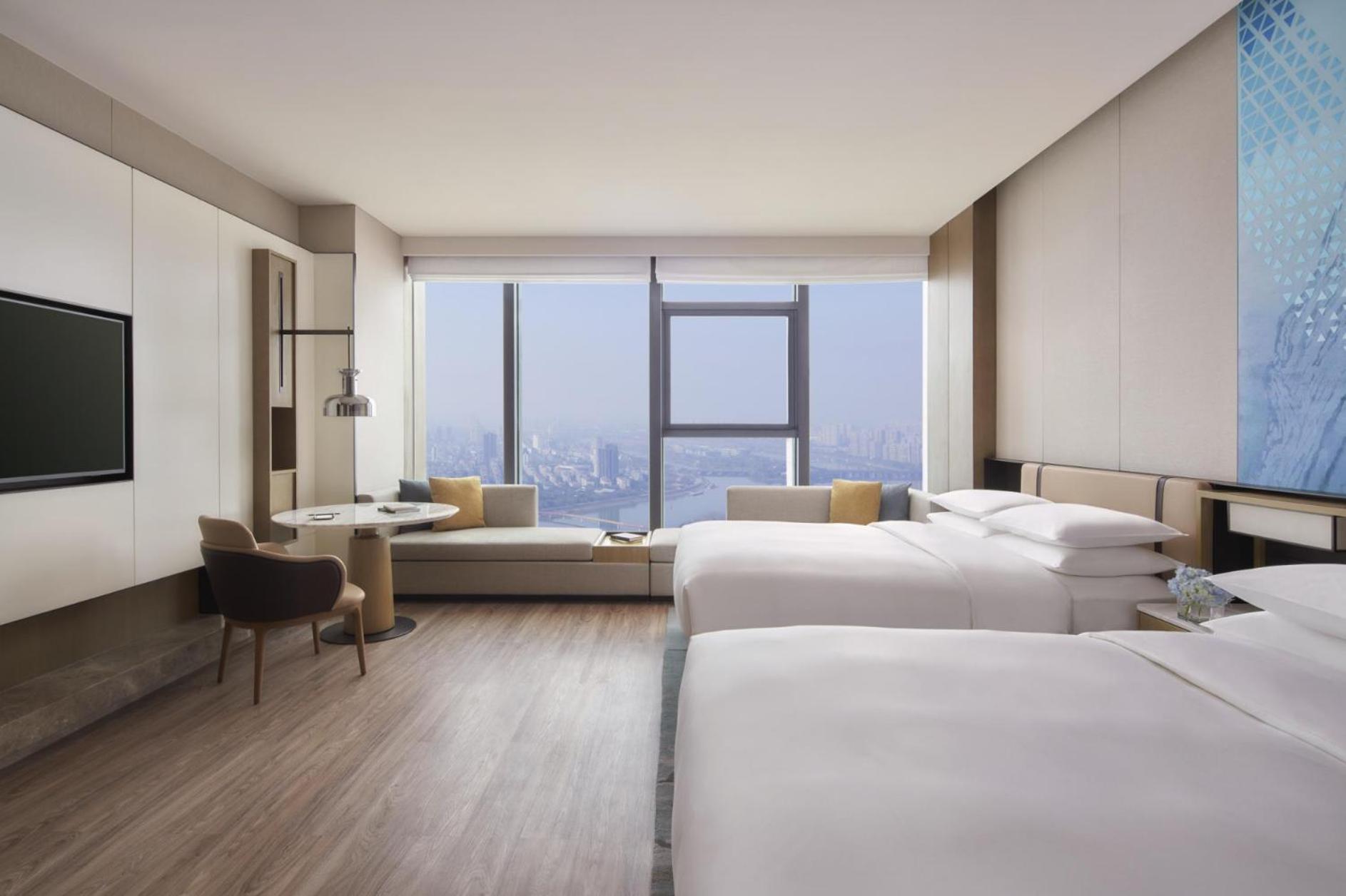 Deluxe Double Room with Two Double Beds and City View