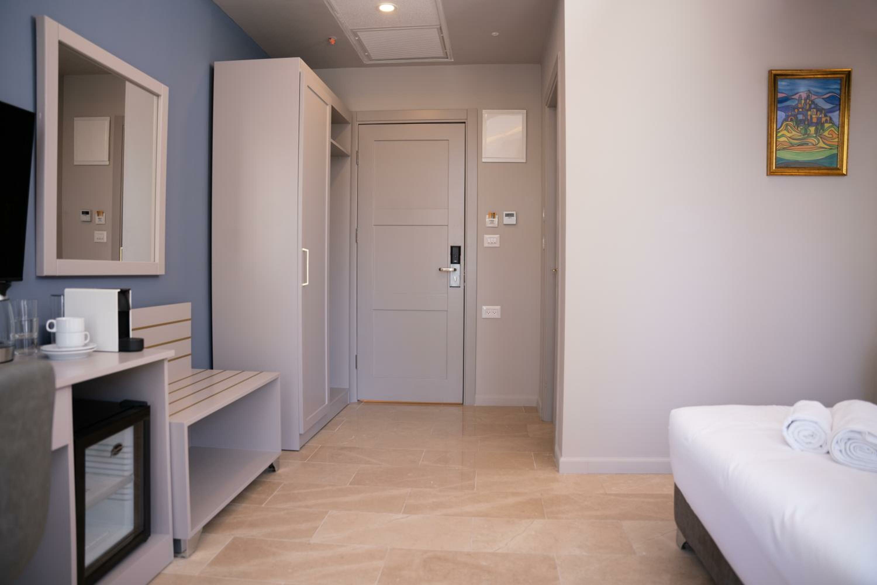 Superior Double (Disability Access / Handicap)