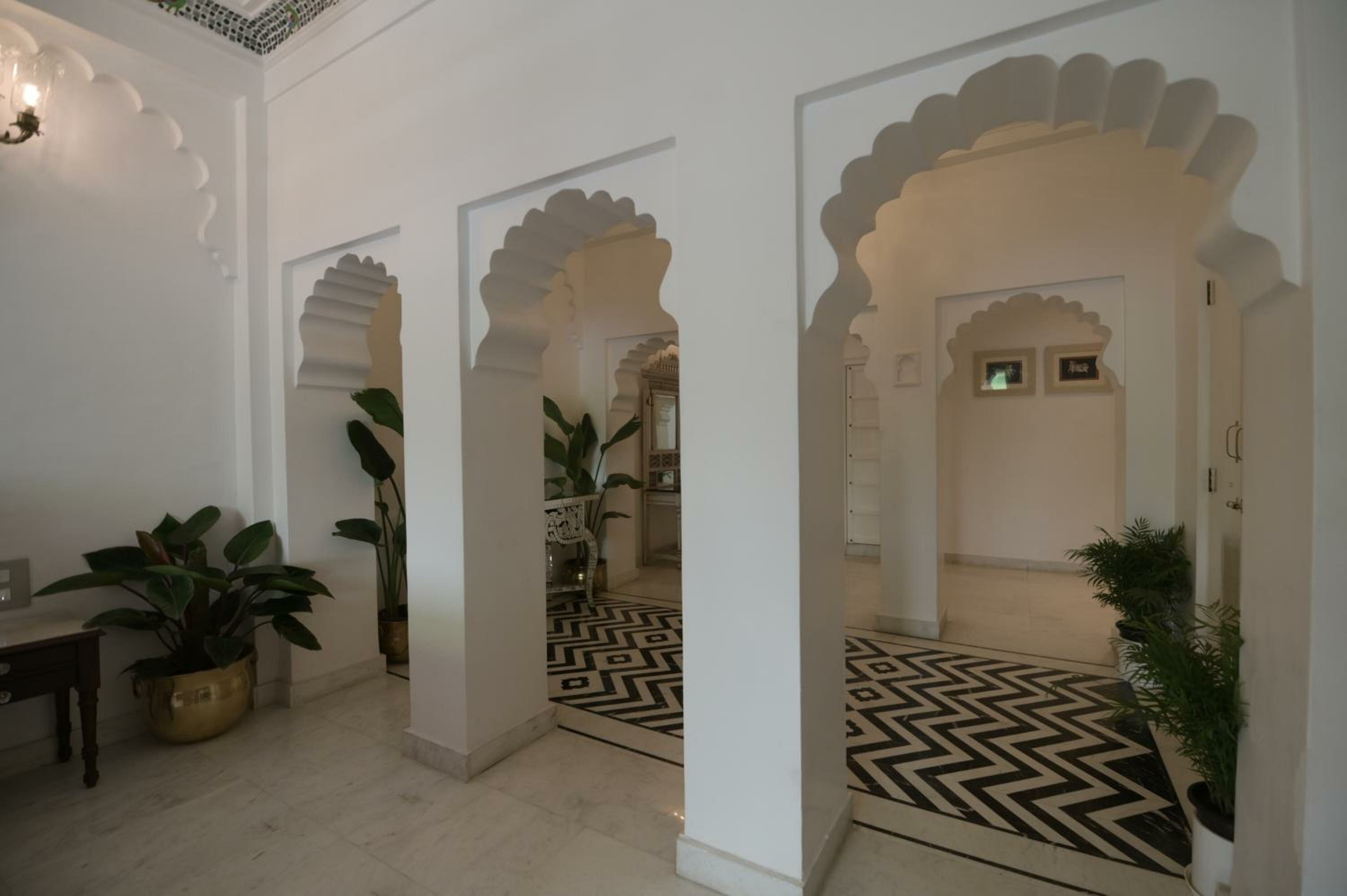 Suite with Lake View :  Avail 15% Discount on all restaurant bills,50% Discount on any spa services (Valid for stay till 30th September 2025)