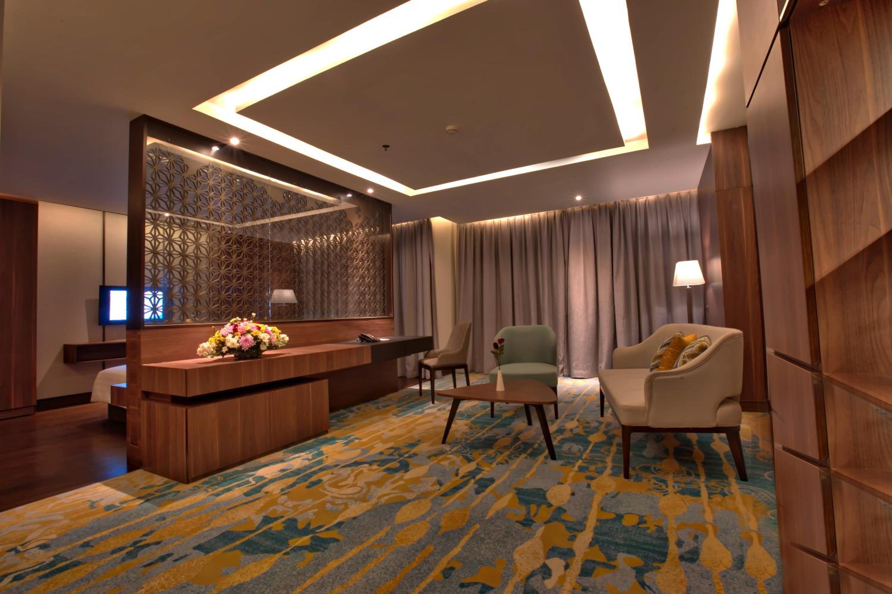 Executive Suite