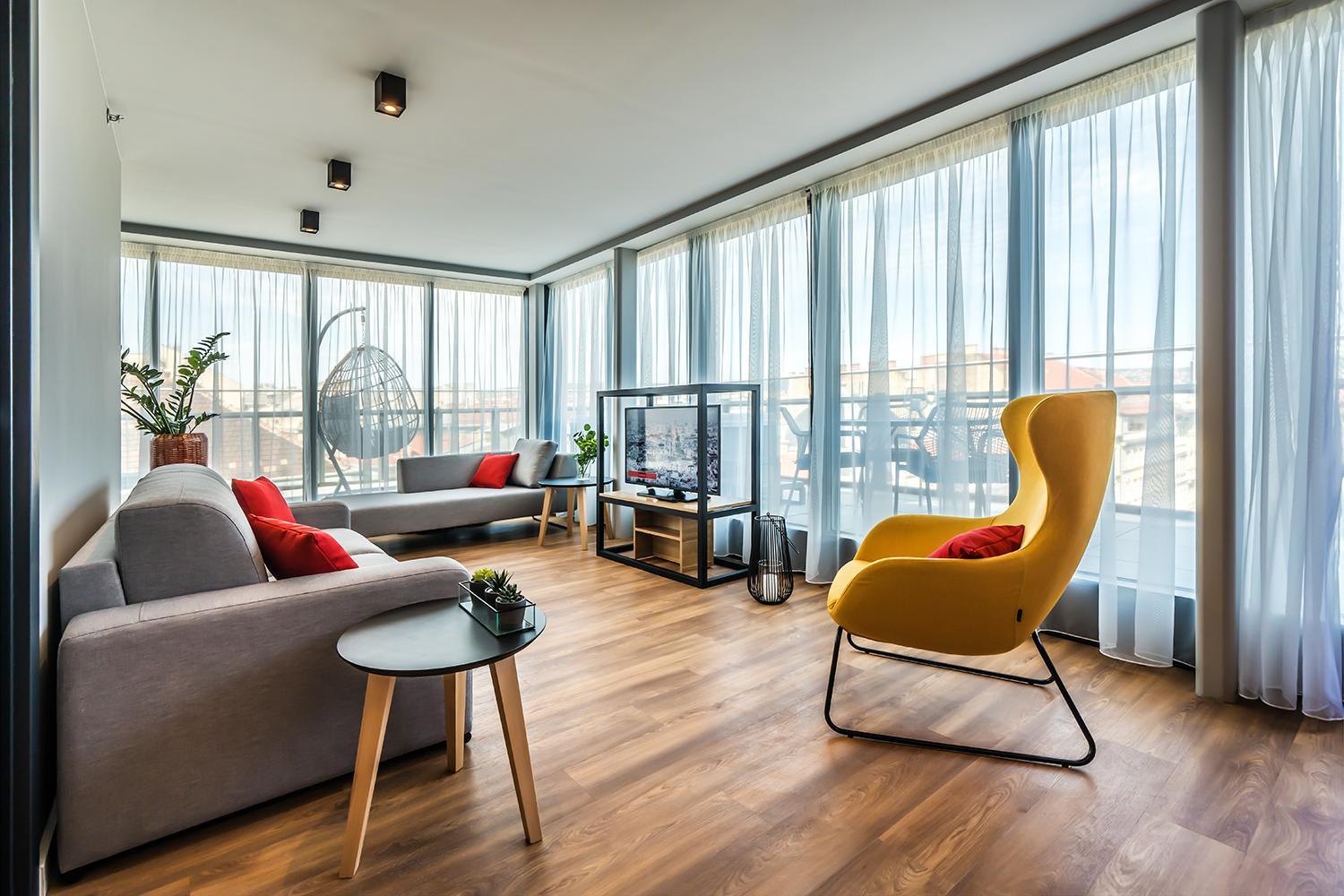 Corner Suite with Terrace