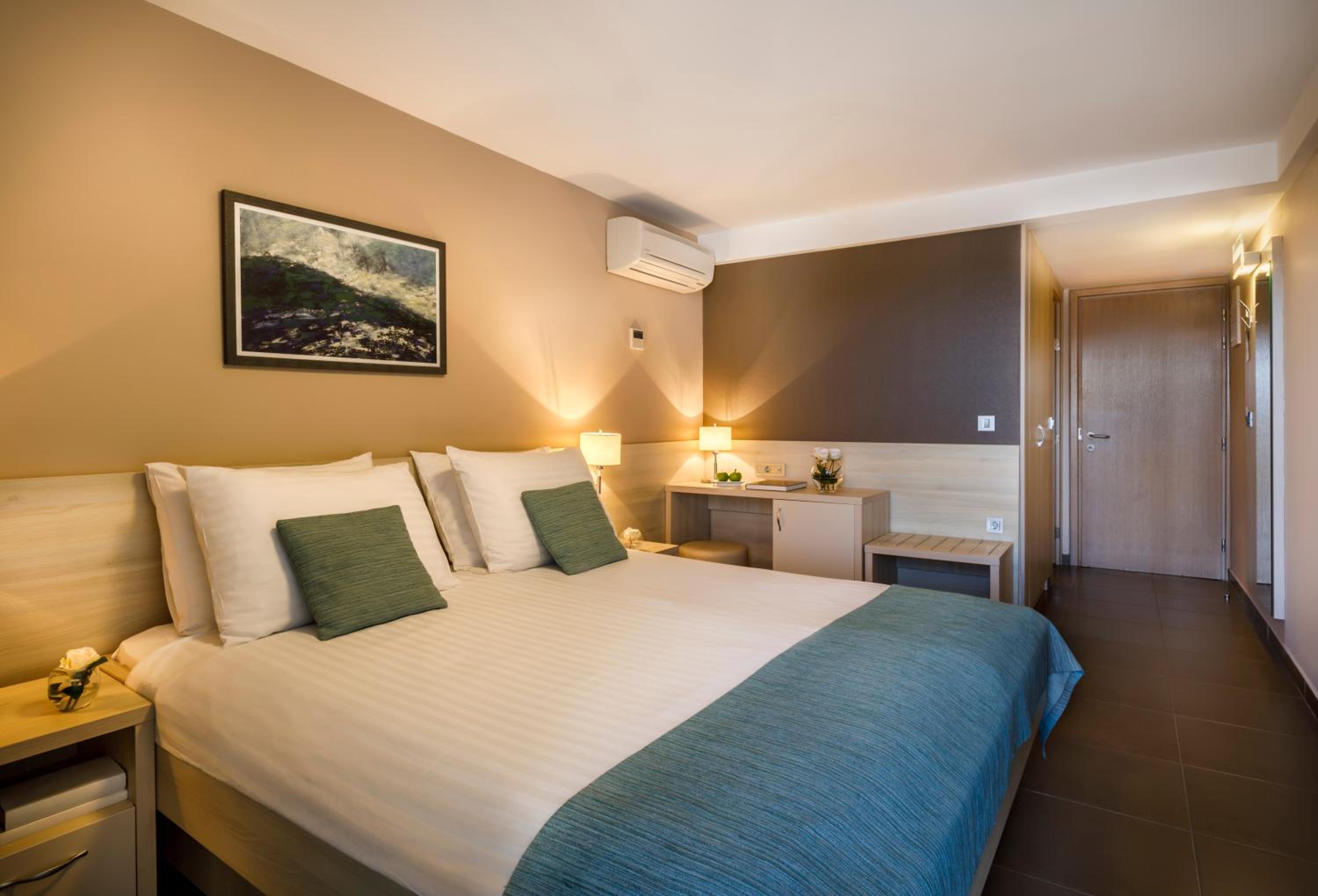 Room for 2 - Lopar Hotel