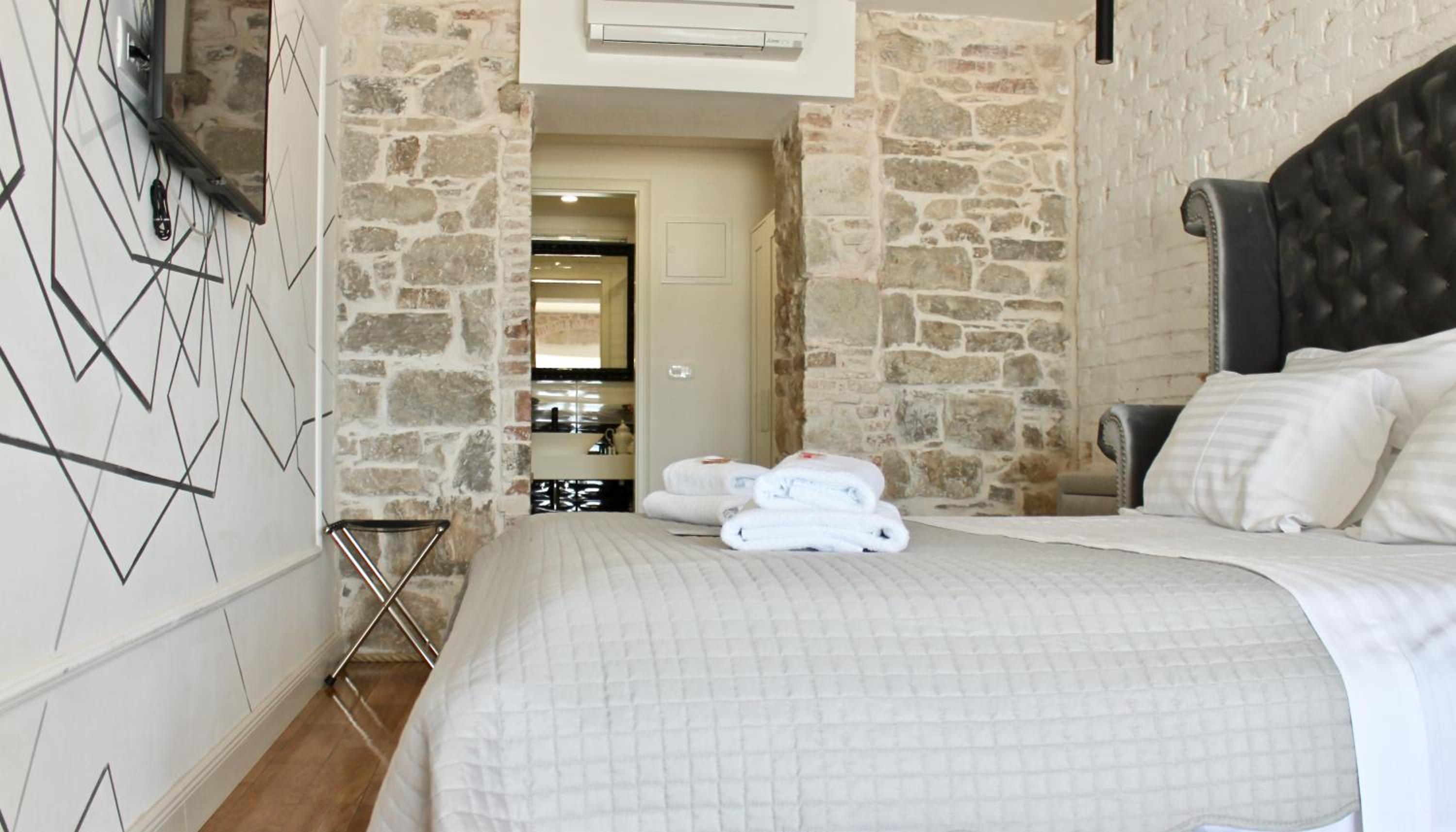 Luxury Room - sea view  & loggia