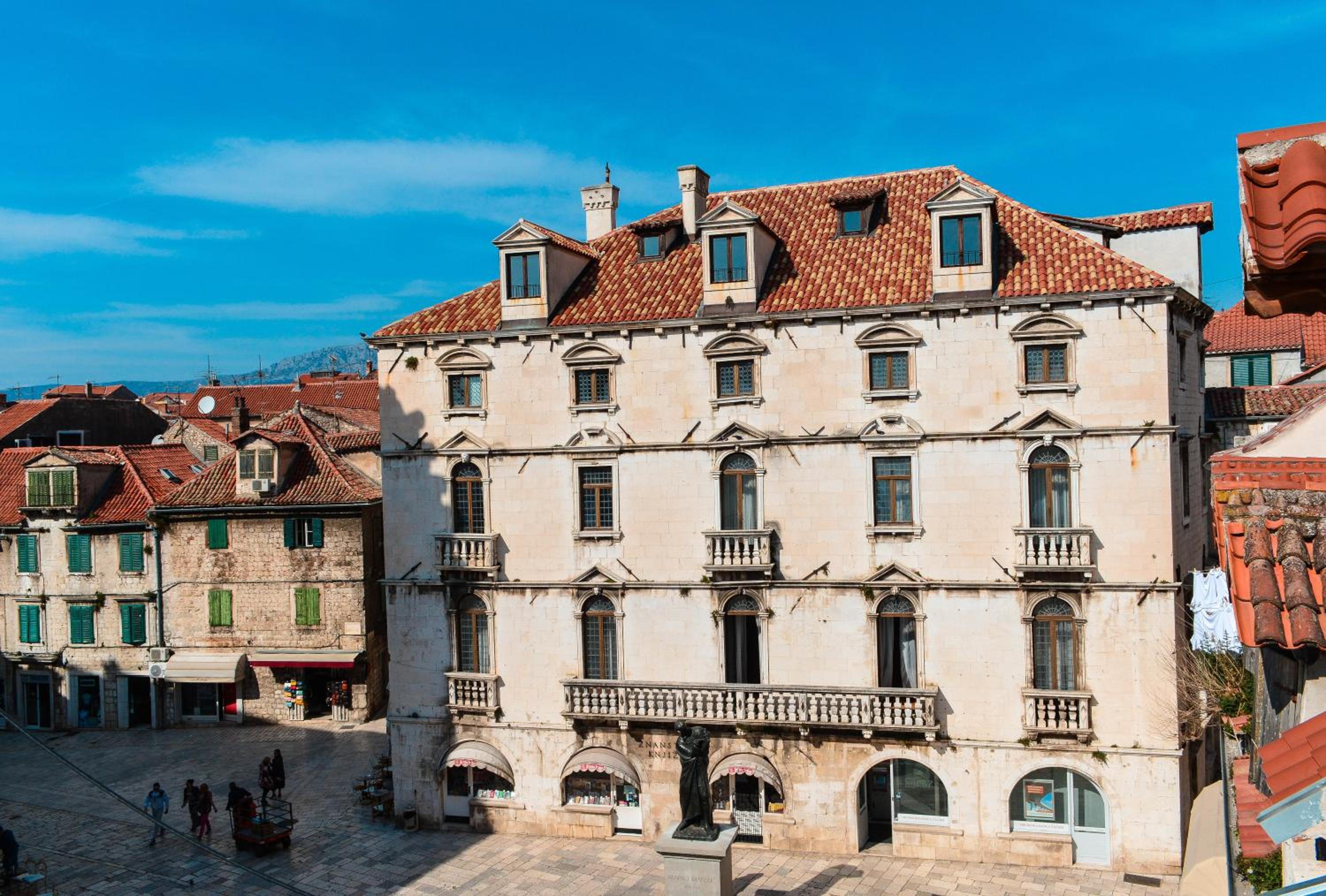 Double or Twin Room with City View