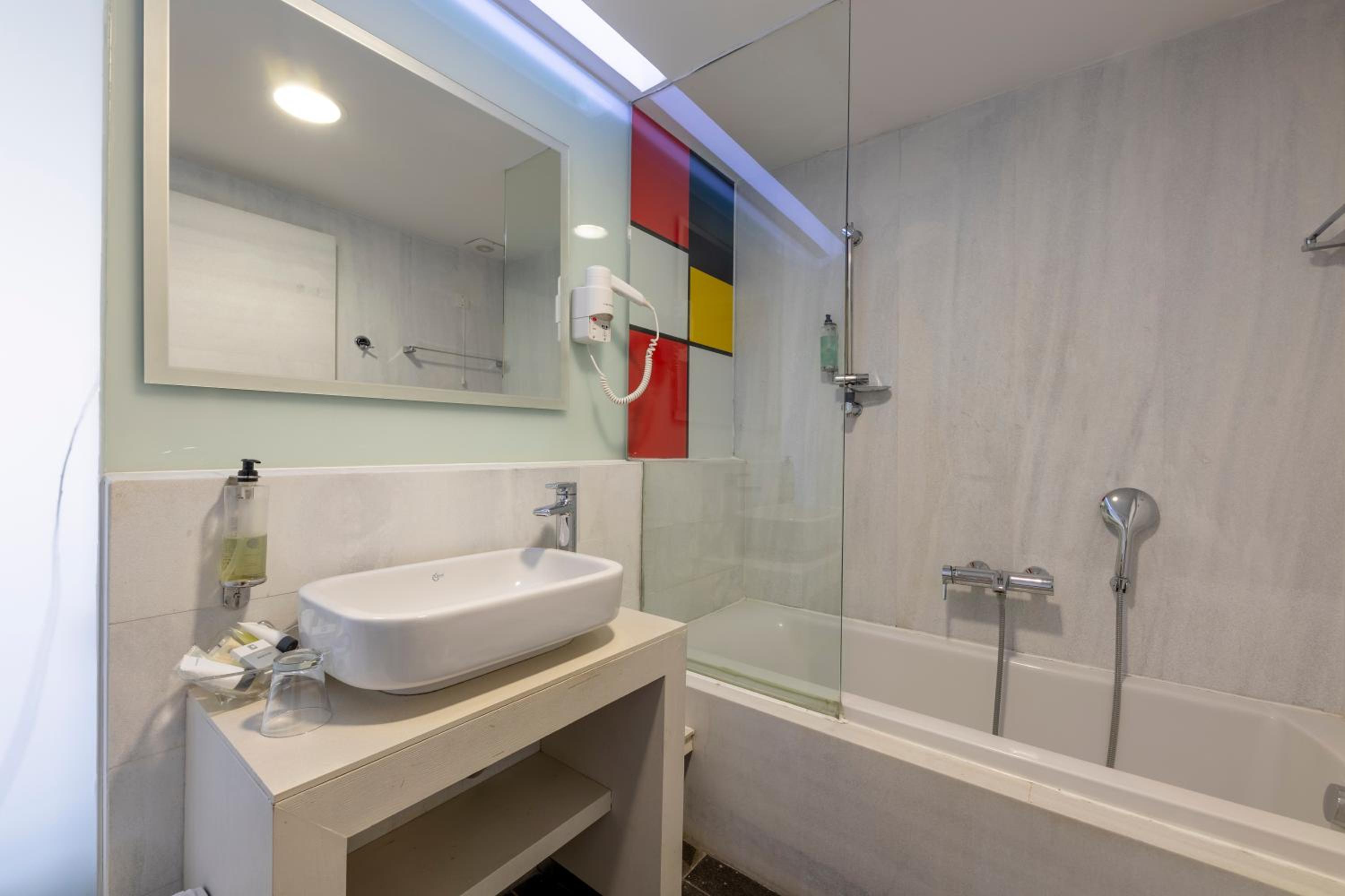 Double or Twin Room with Garden View