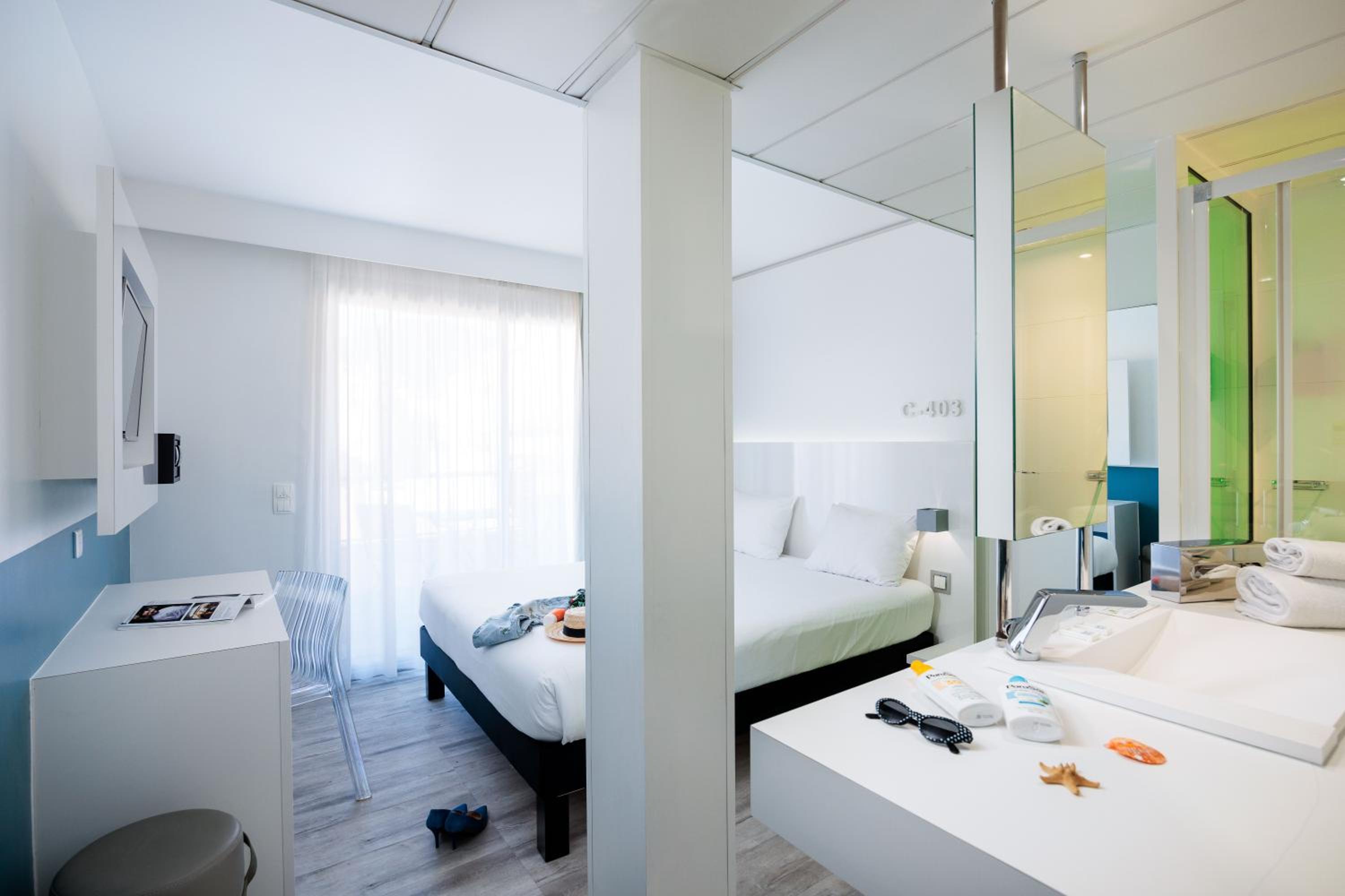 Classic Double Room