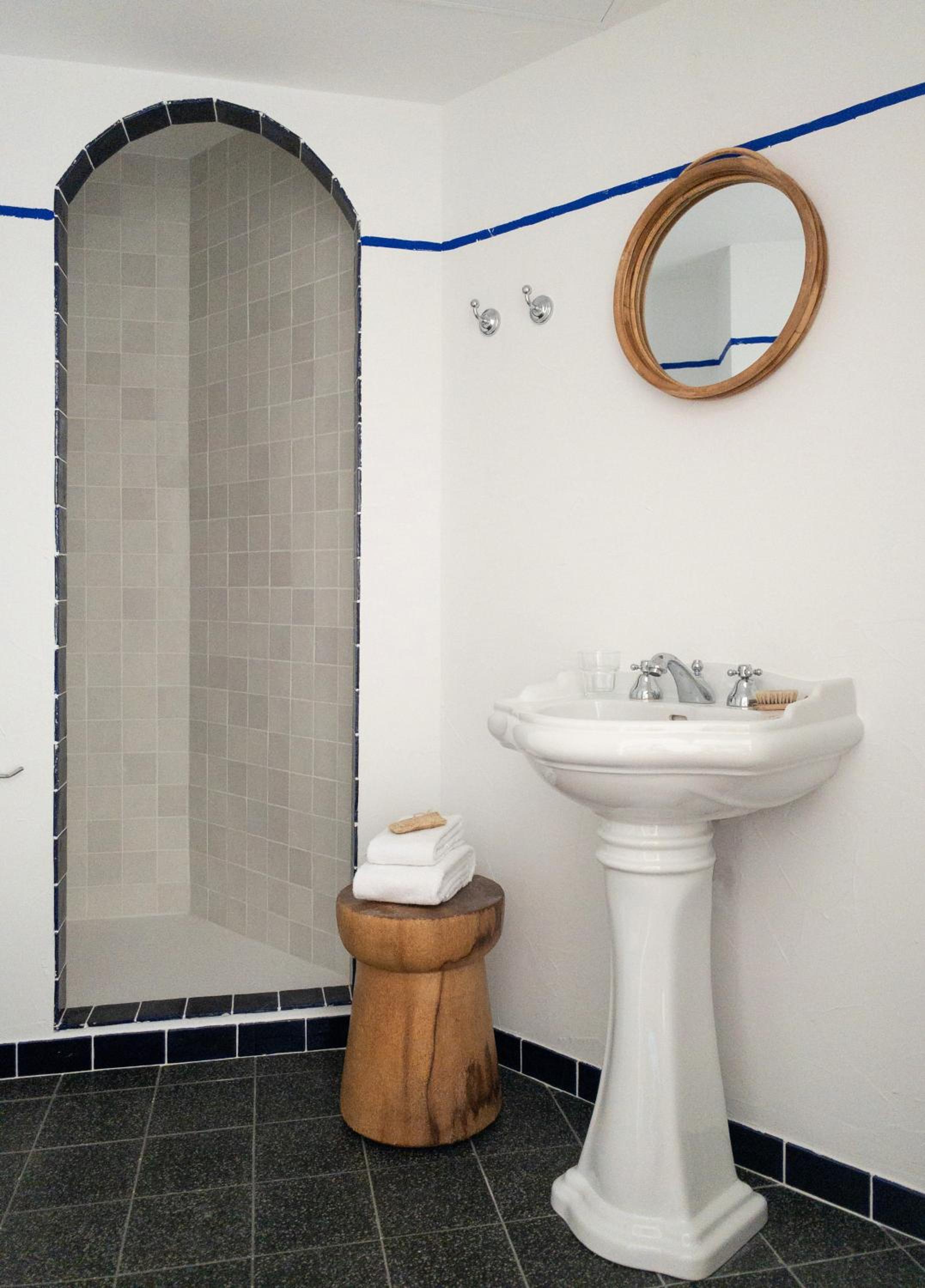 Double or Twin Room Comfort