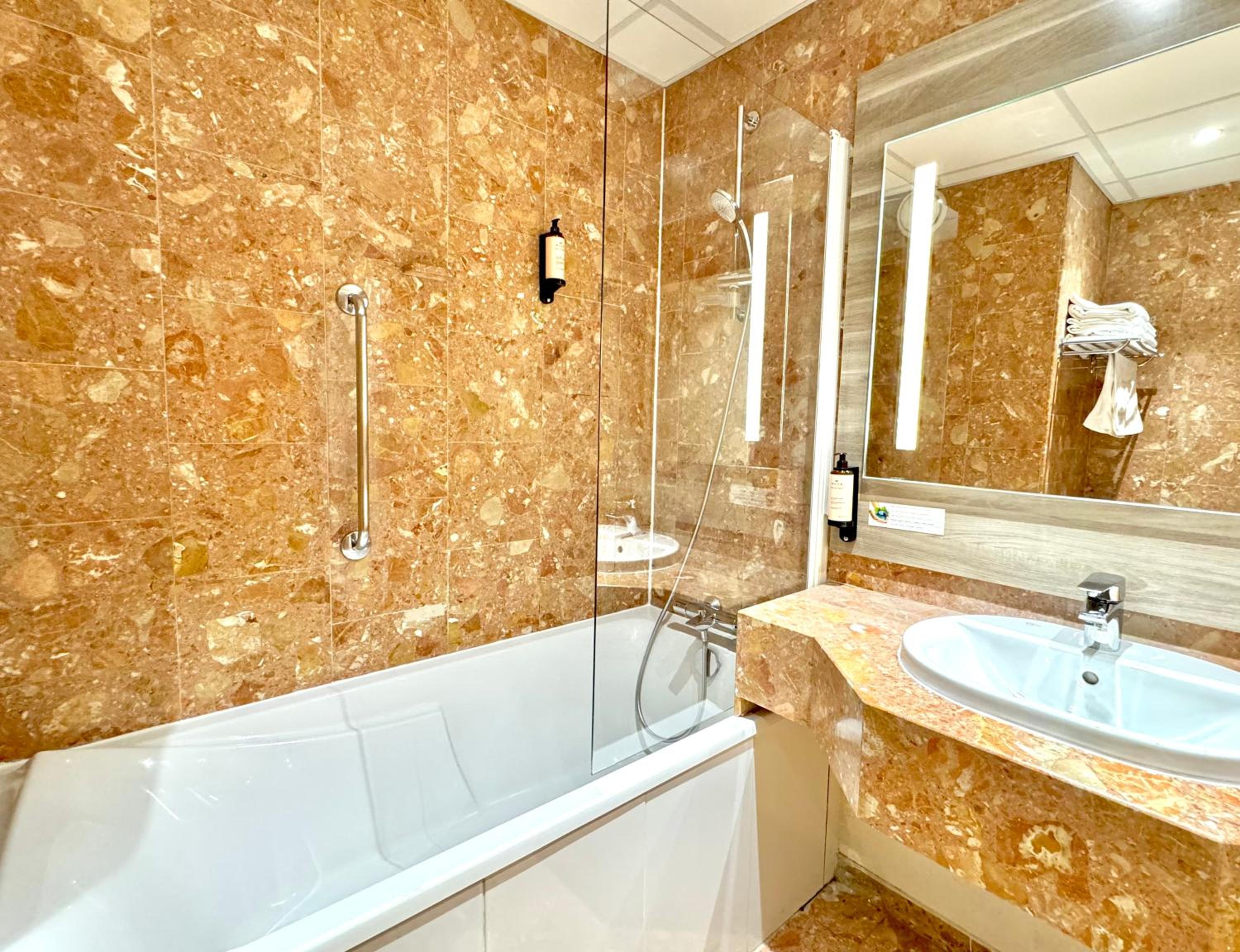 Family Room with Four Double Beds