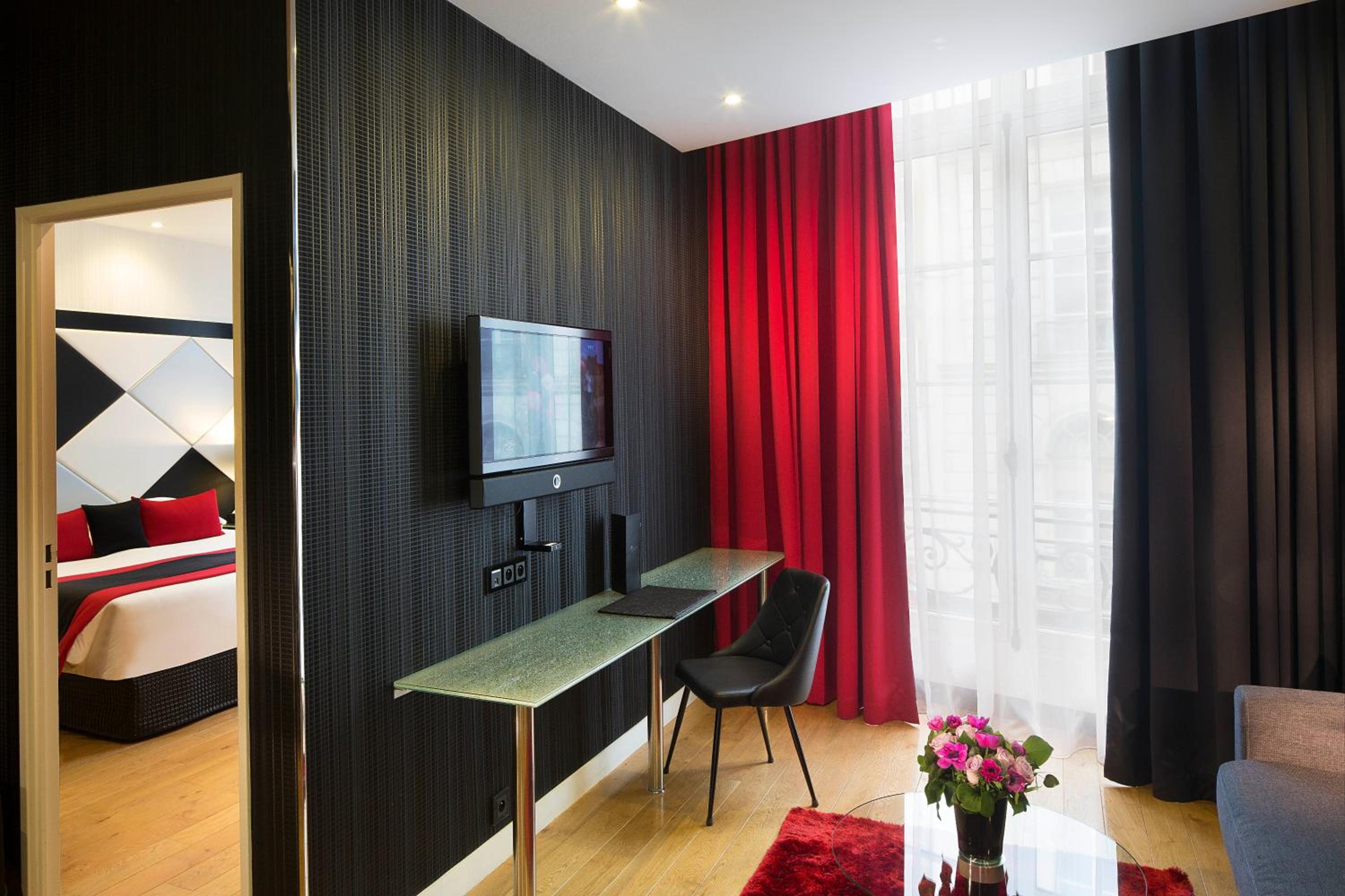 Executive Suite with Balneotherapy Bath