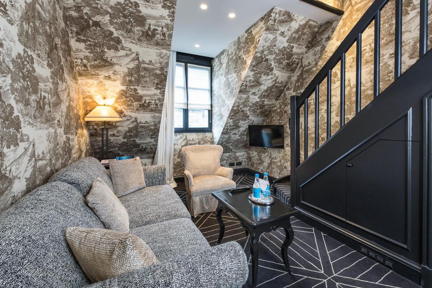 Deluxe Double or Twin Room