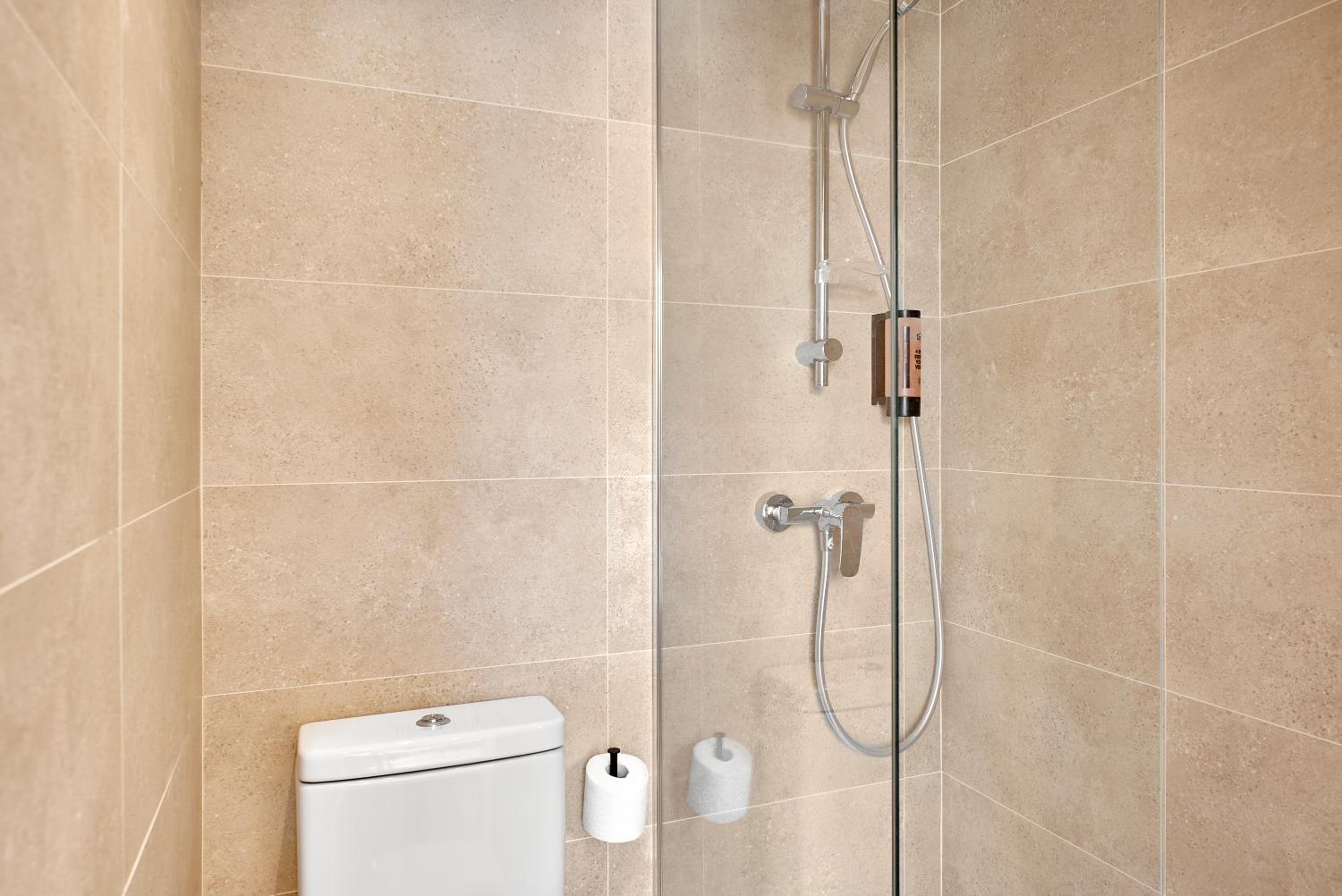 Budget Double Room & Unlimited Brunch