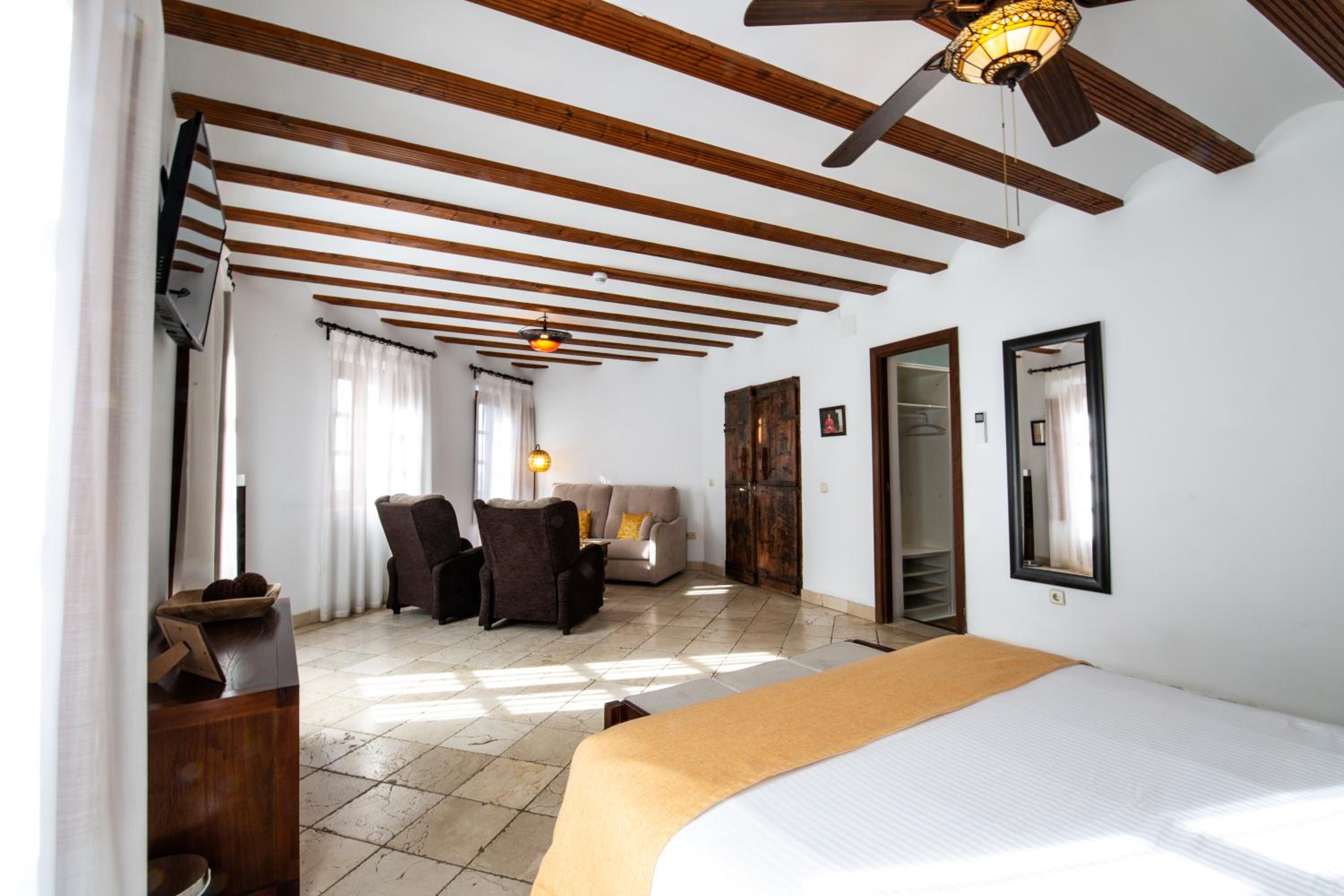 Junior Suite With Balcony - City View