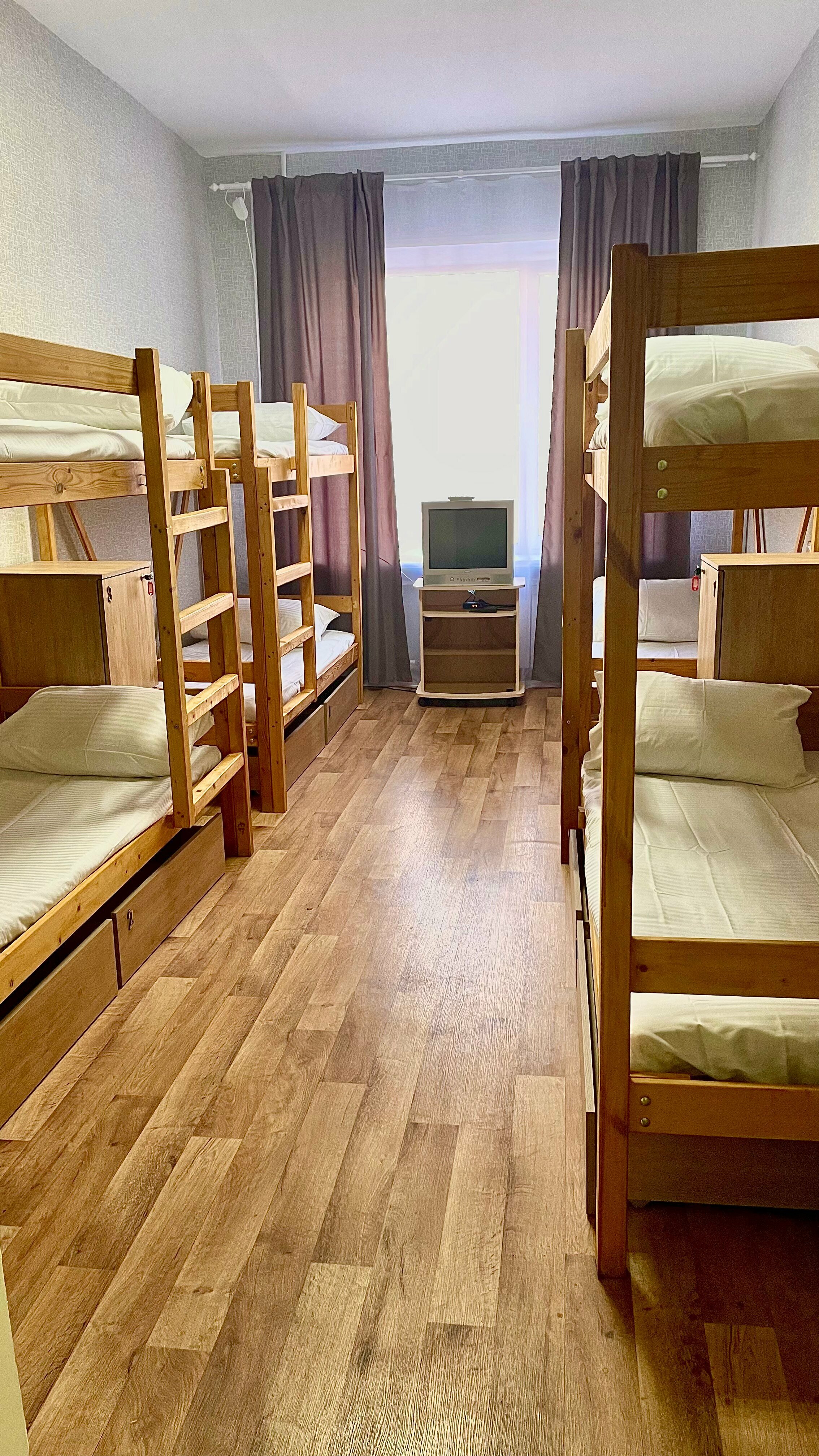 Общий номер с двумя двухярустными кроватями