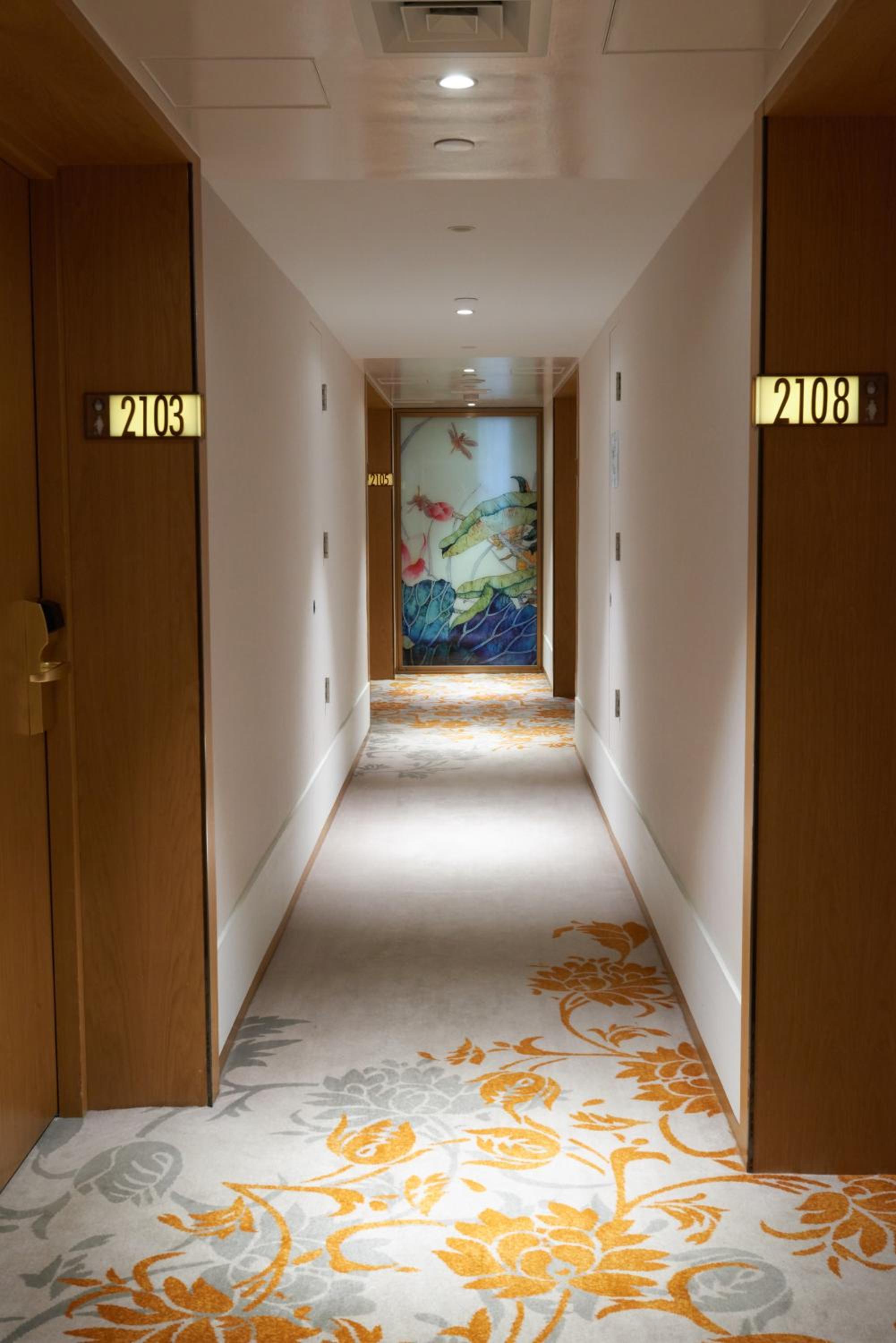 Wharney E-Plus with Double Bed