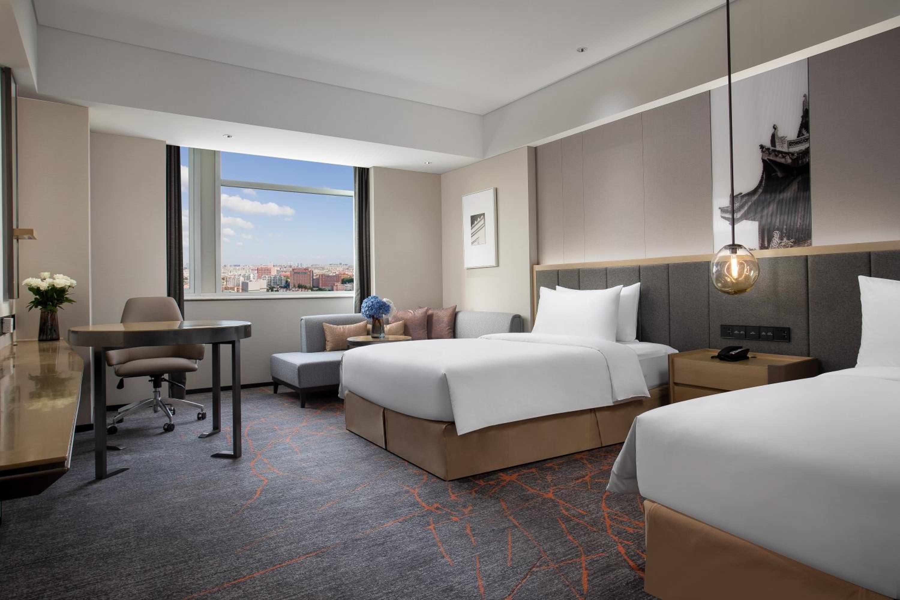 High Floor Standard Twin Room