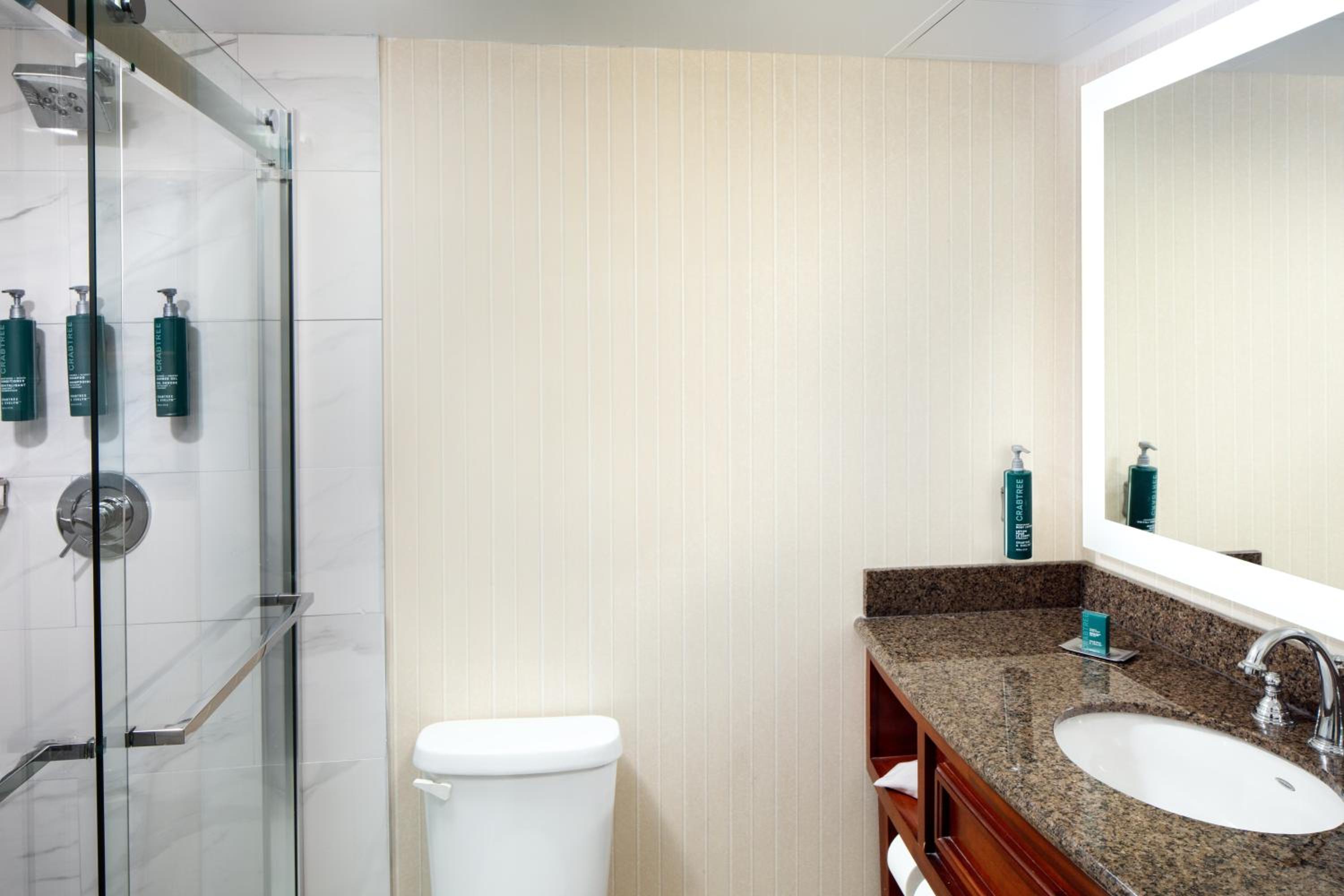 King Room With Sofa Bed - Non-Smoking