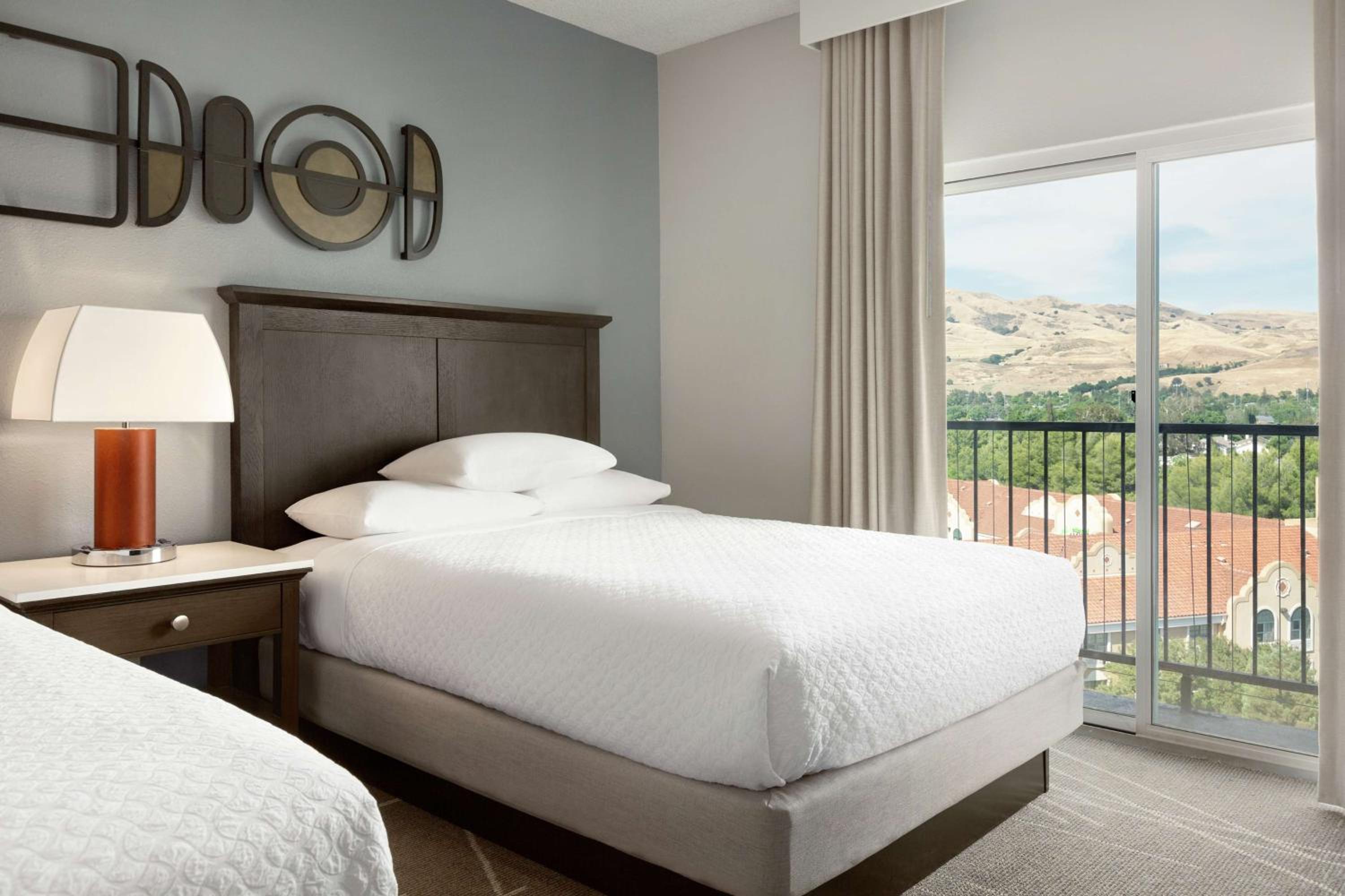 Queen Suite with Two Queen Beds - Non-Smoking