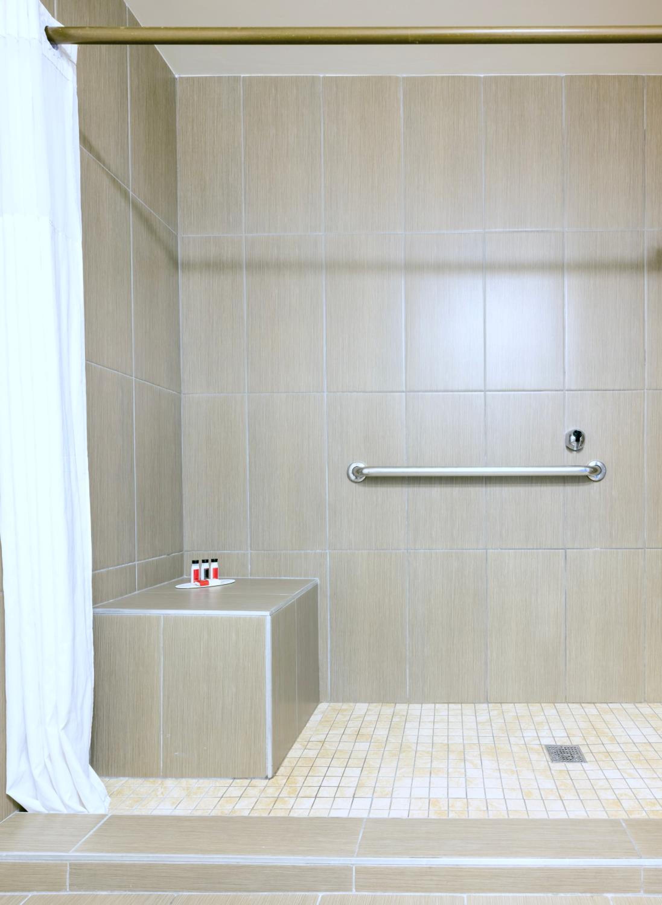 King Room - Mobility Access/Non-Smoking