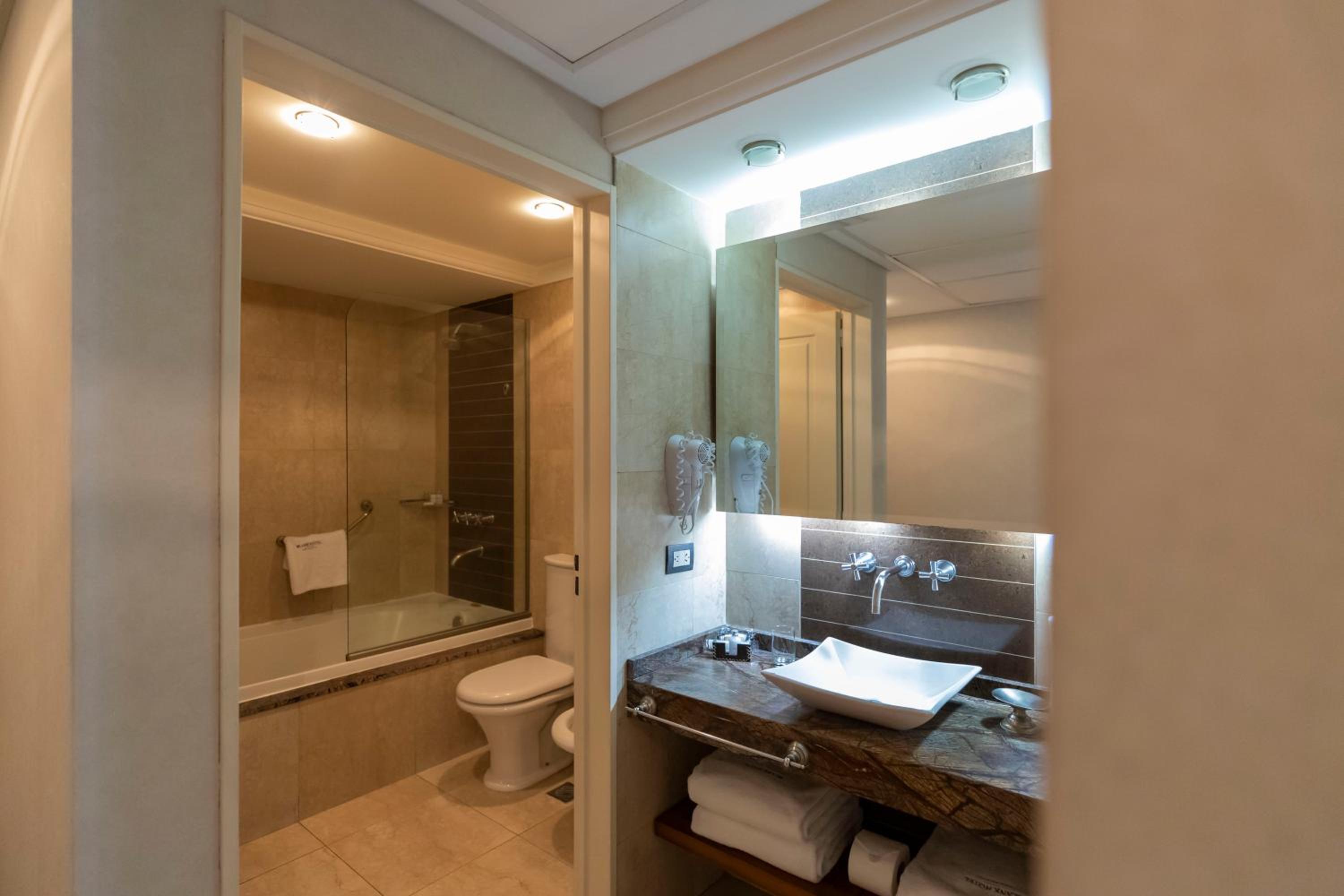 Deluxe Room with Hydro