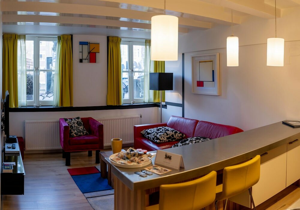 Apartment, 1 Bedroom (Piet Mondriaan)