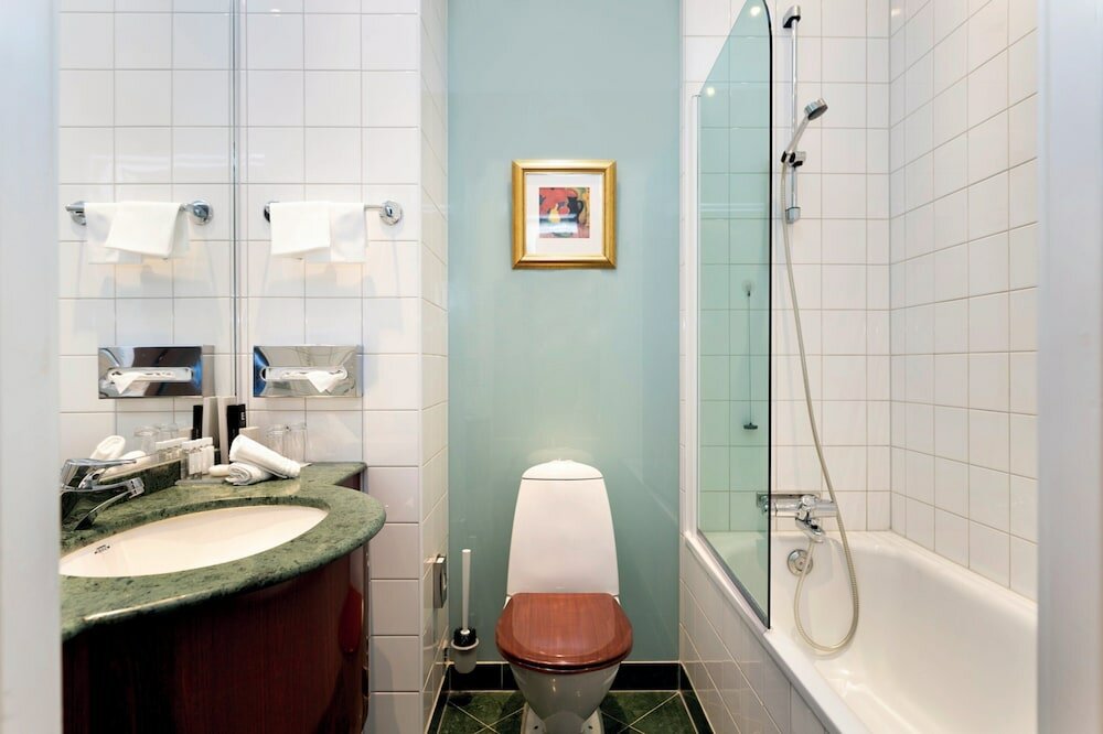 Standard Double Room (SDB)