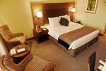 Executive Room, 1 King Bed в Hotel Golden Tulip Bahrain