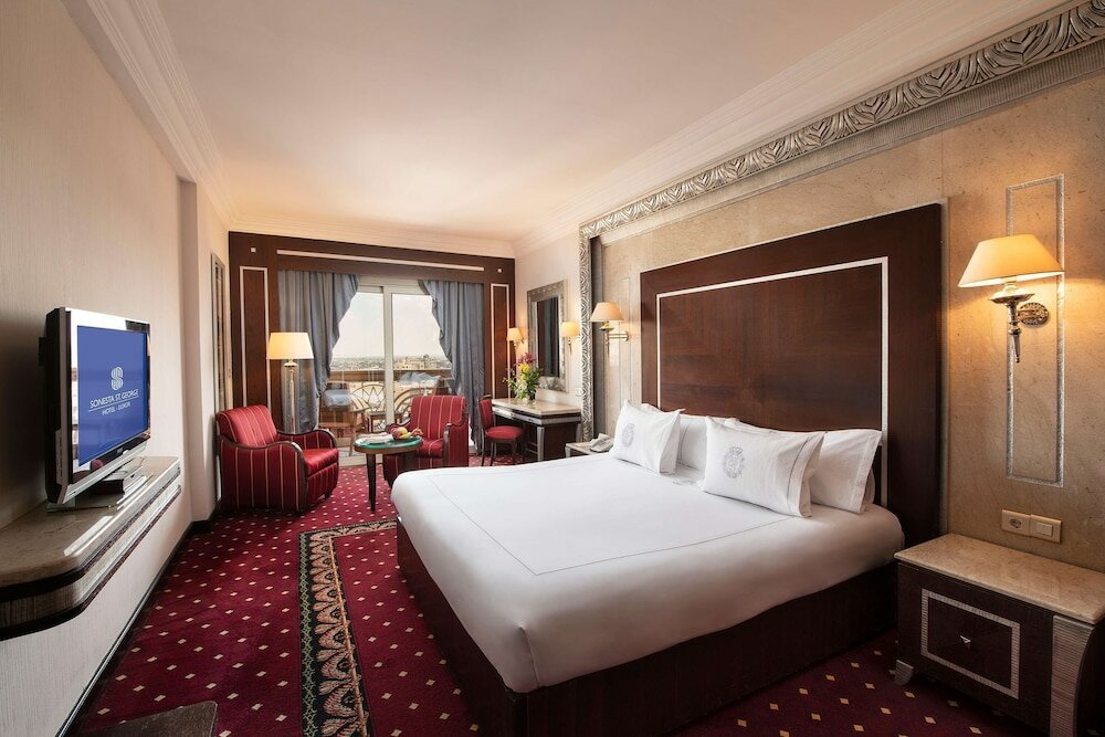 Royal Club City View Room