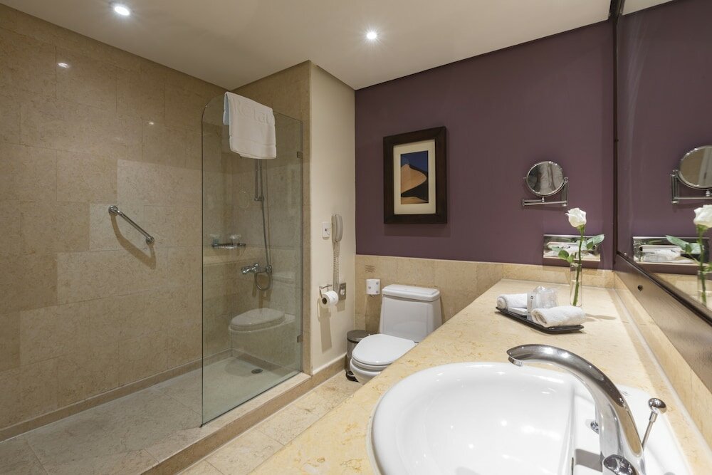 Room, 1 King Bed, Sea View