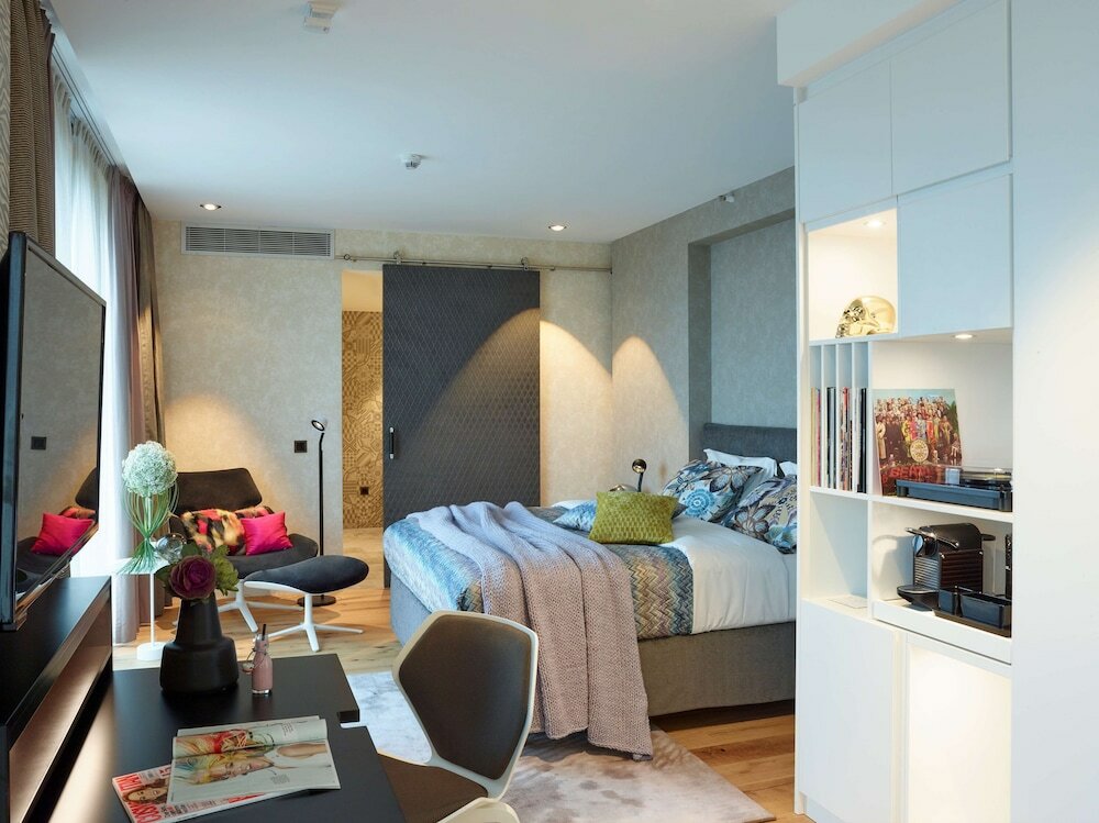 Suite, 1 Bedroom, Balcony (Bohemian)