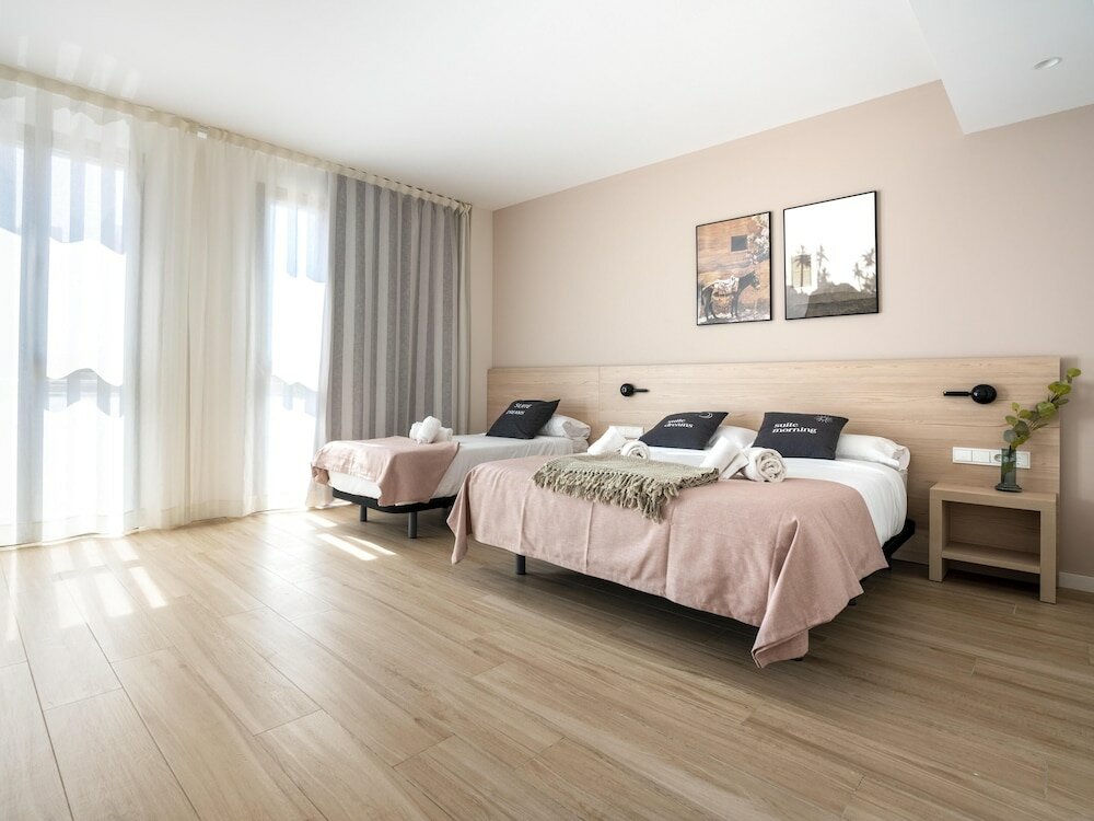 Triple Room with Balcony