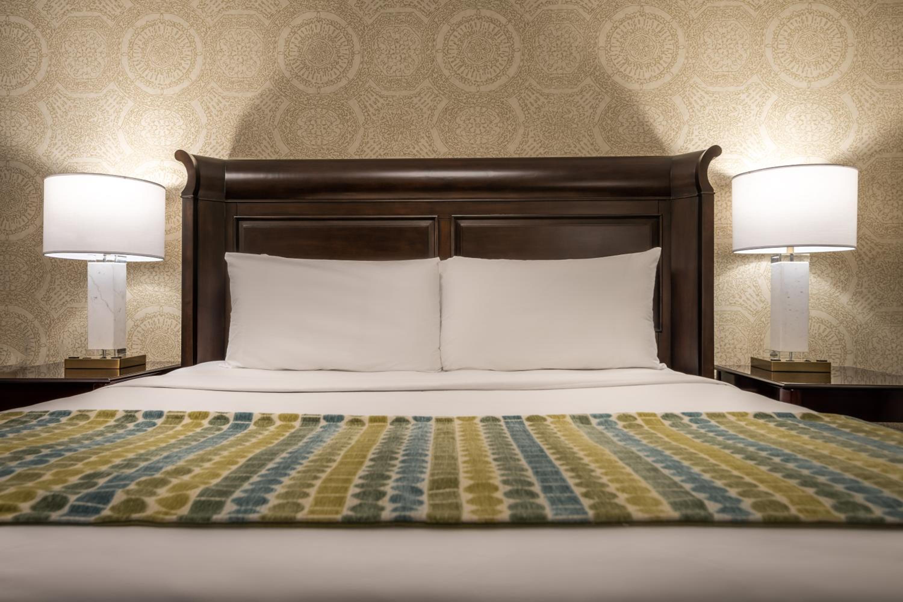 Deluxe King City View