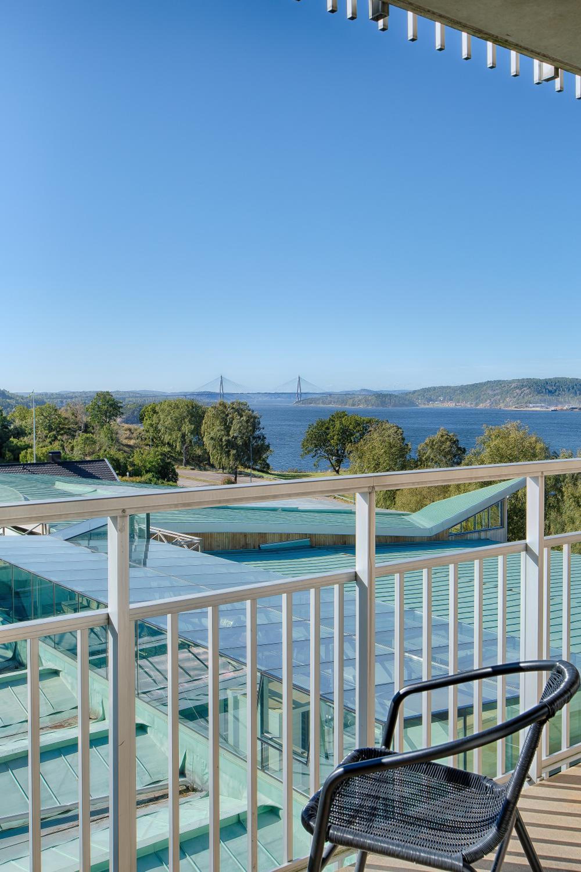 Double or Twin Room with Balcony