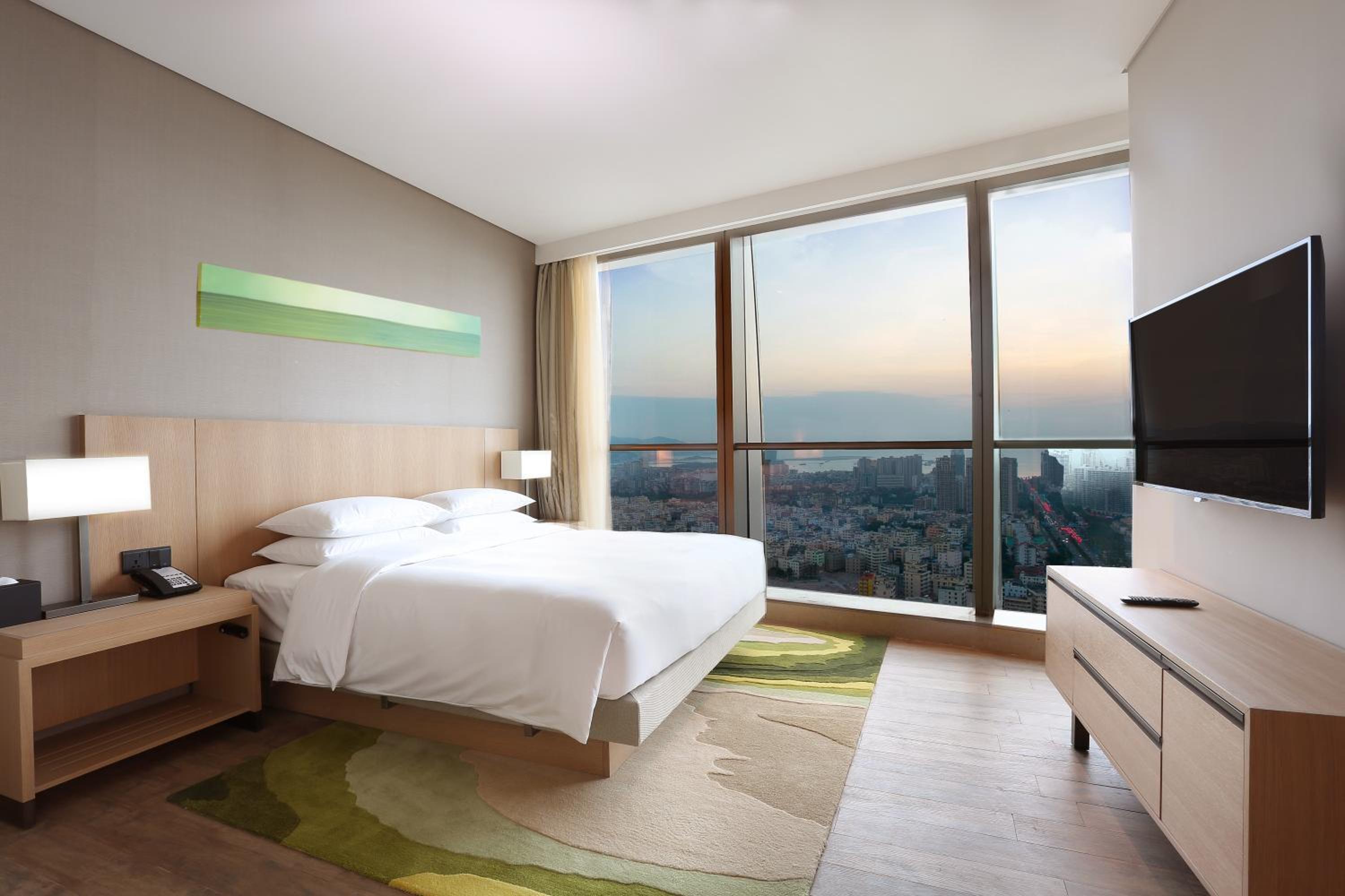 King Suite with Sofa Bed and Ocean View