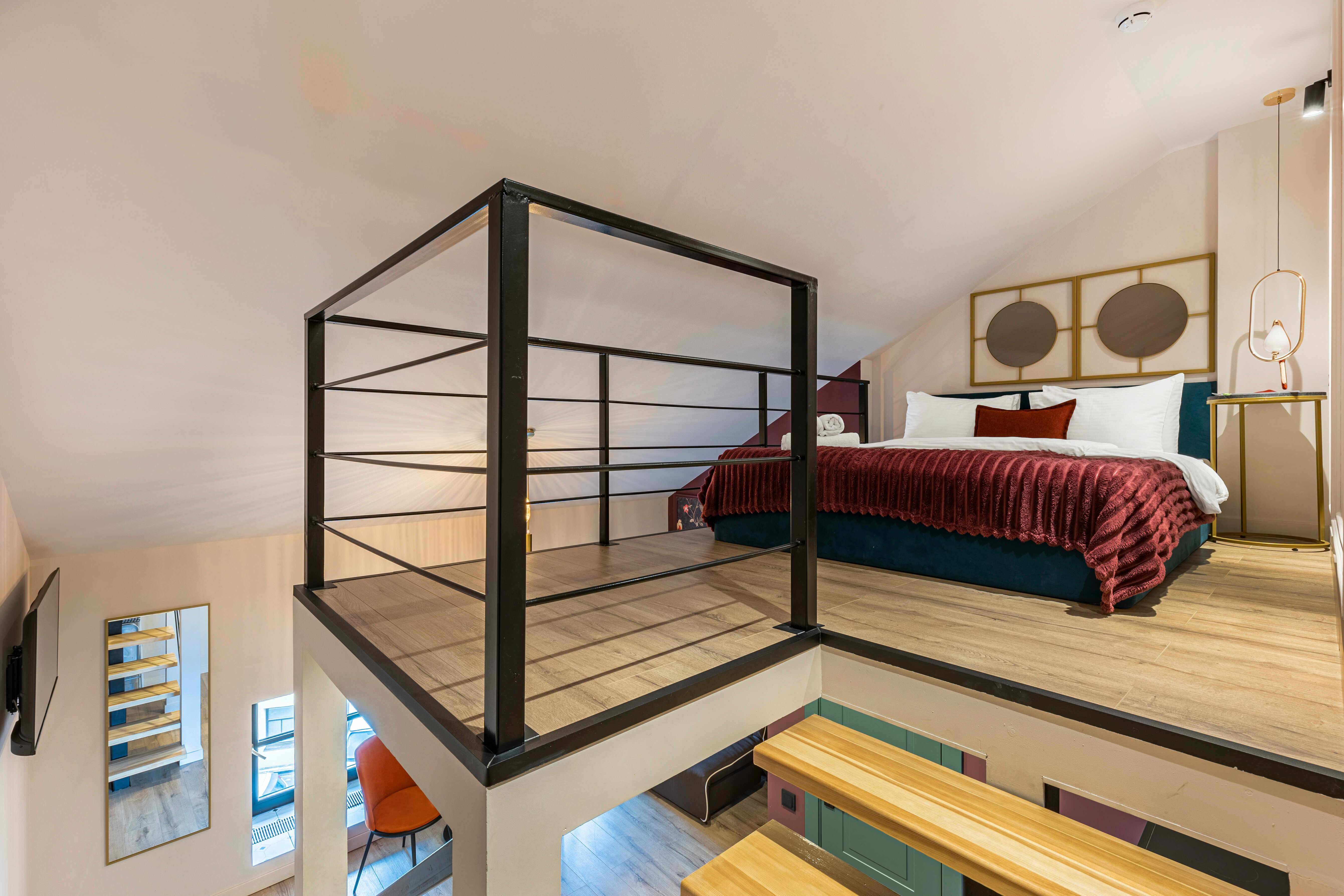 Двухуровневый четырехместный номер