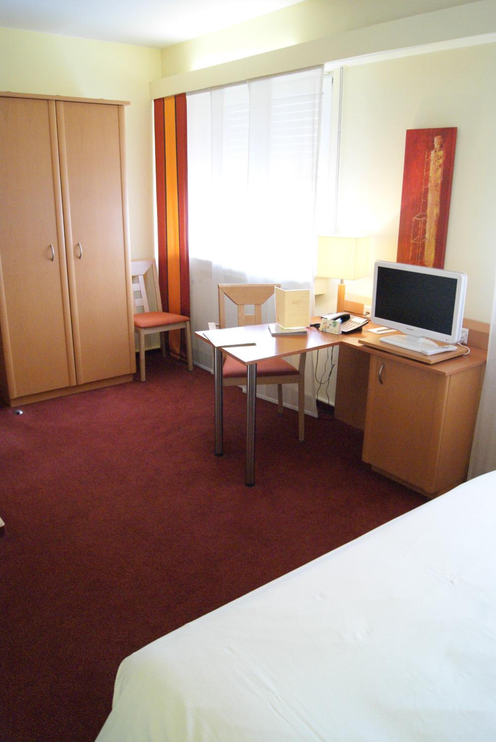 Comfort Double or Twin Room