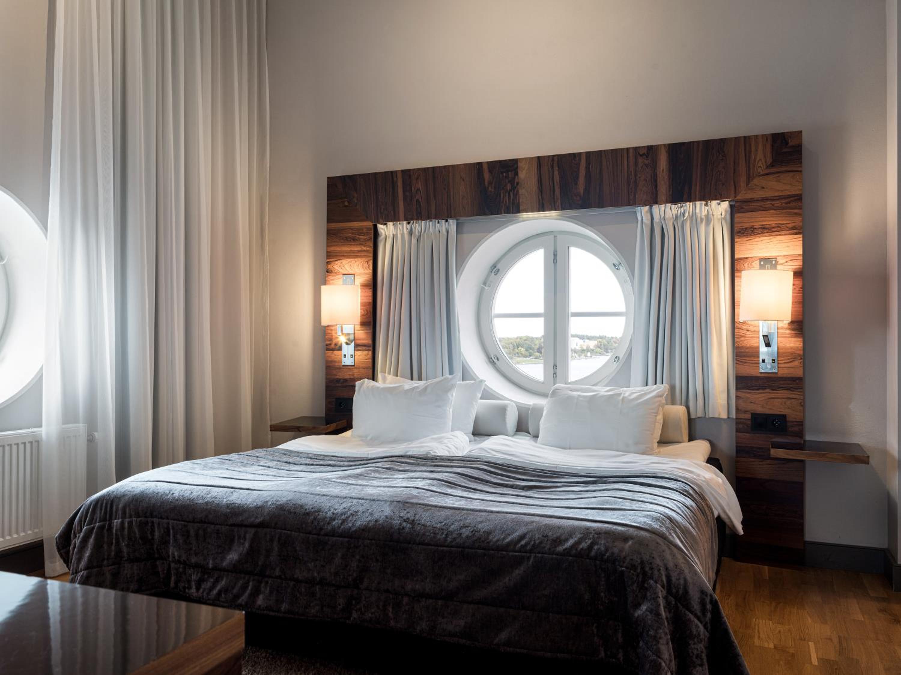 Suite - Spa Not Included