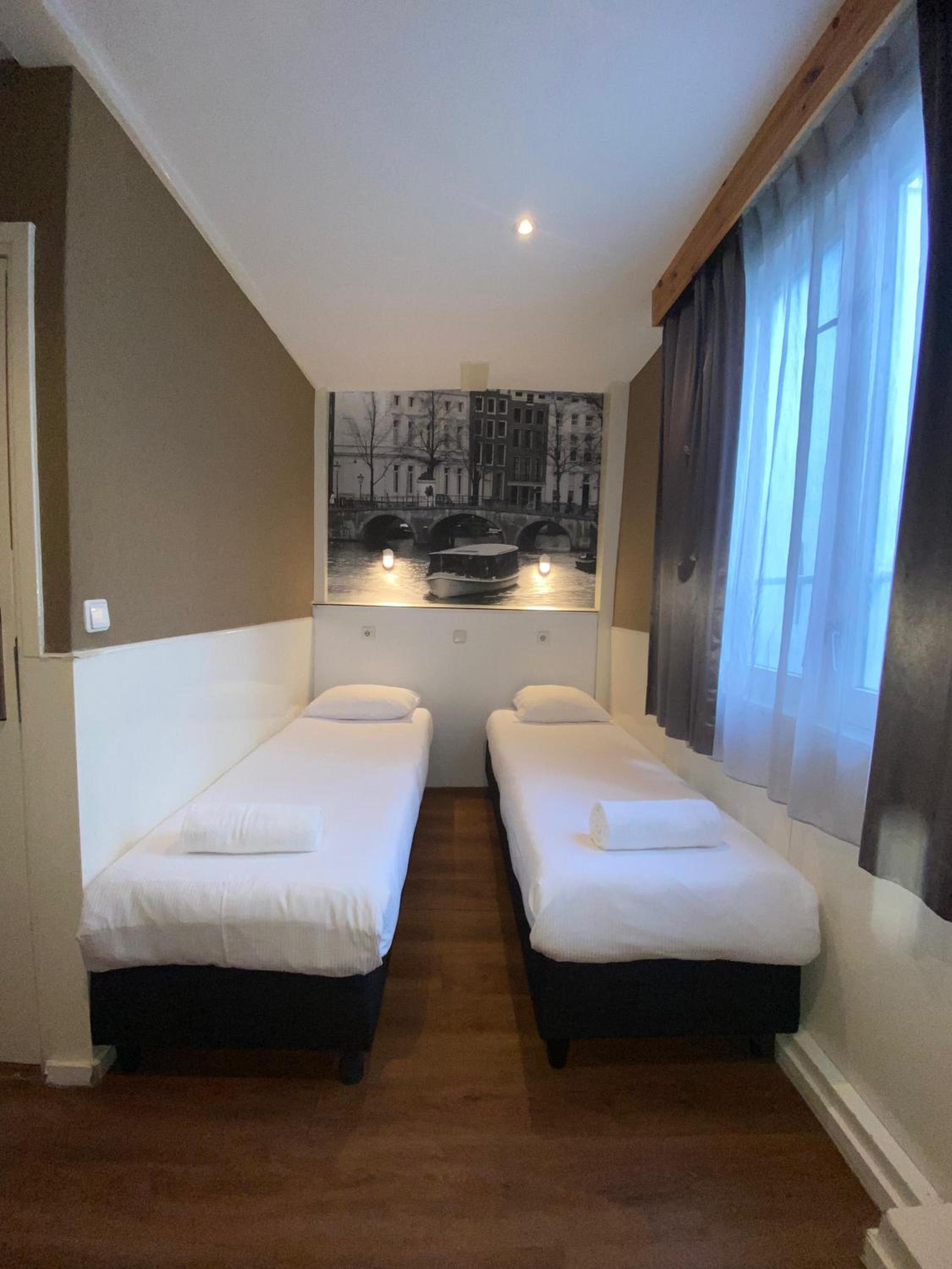 Double or Twin Room with Private Bathroom