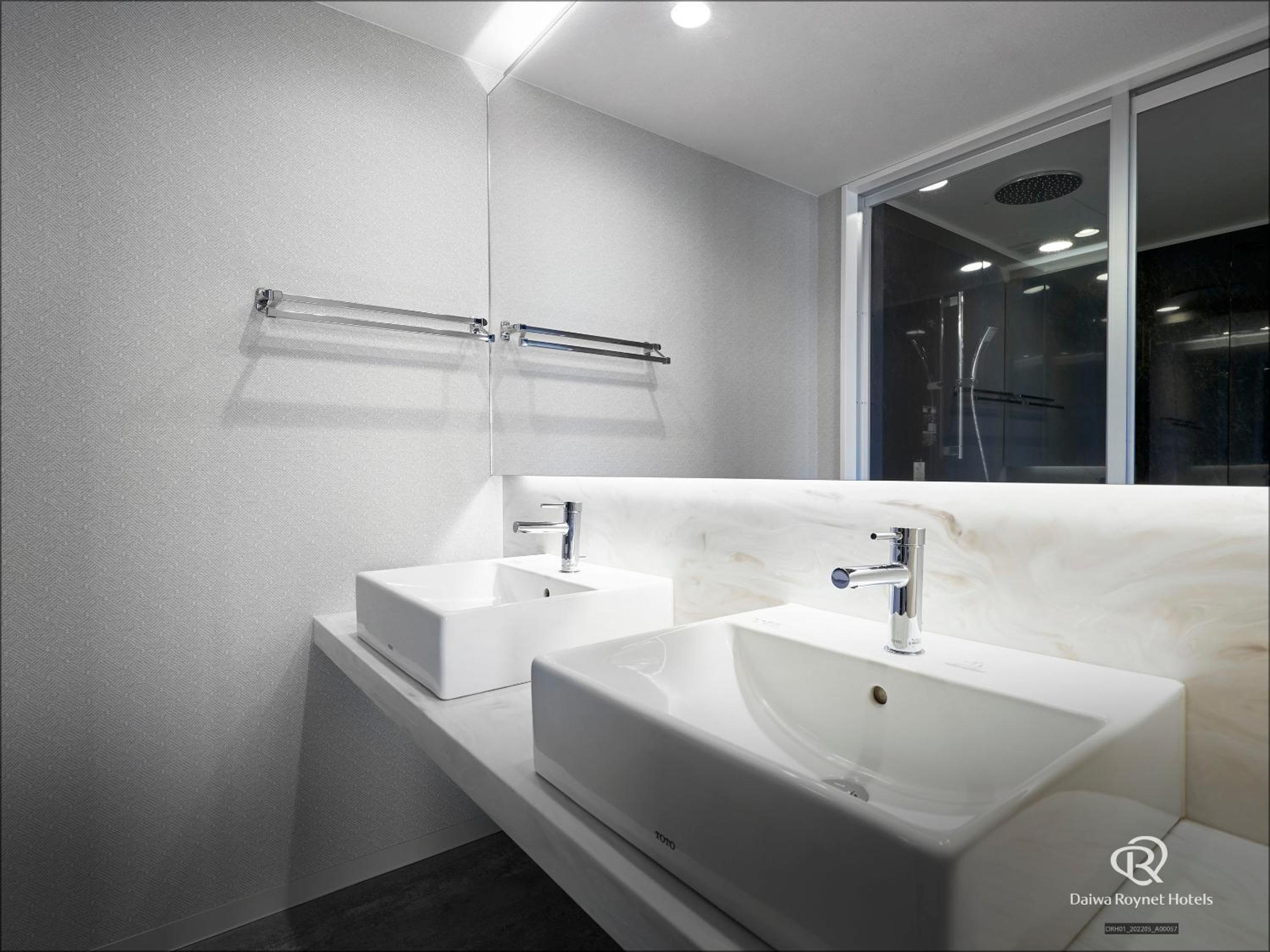 Grand Deluxe Twin Room - Non-Smoking