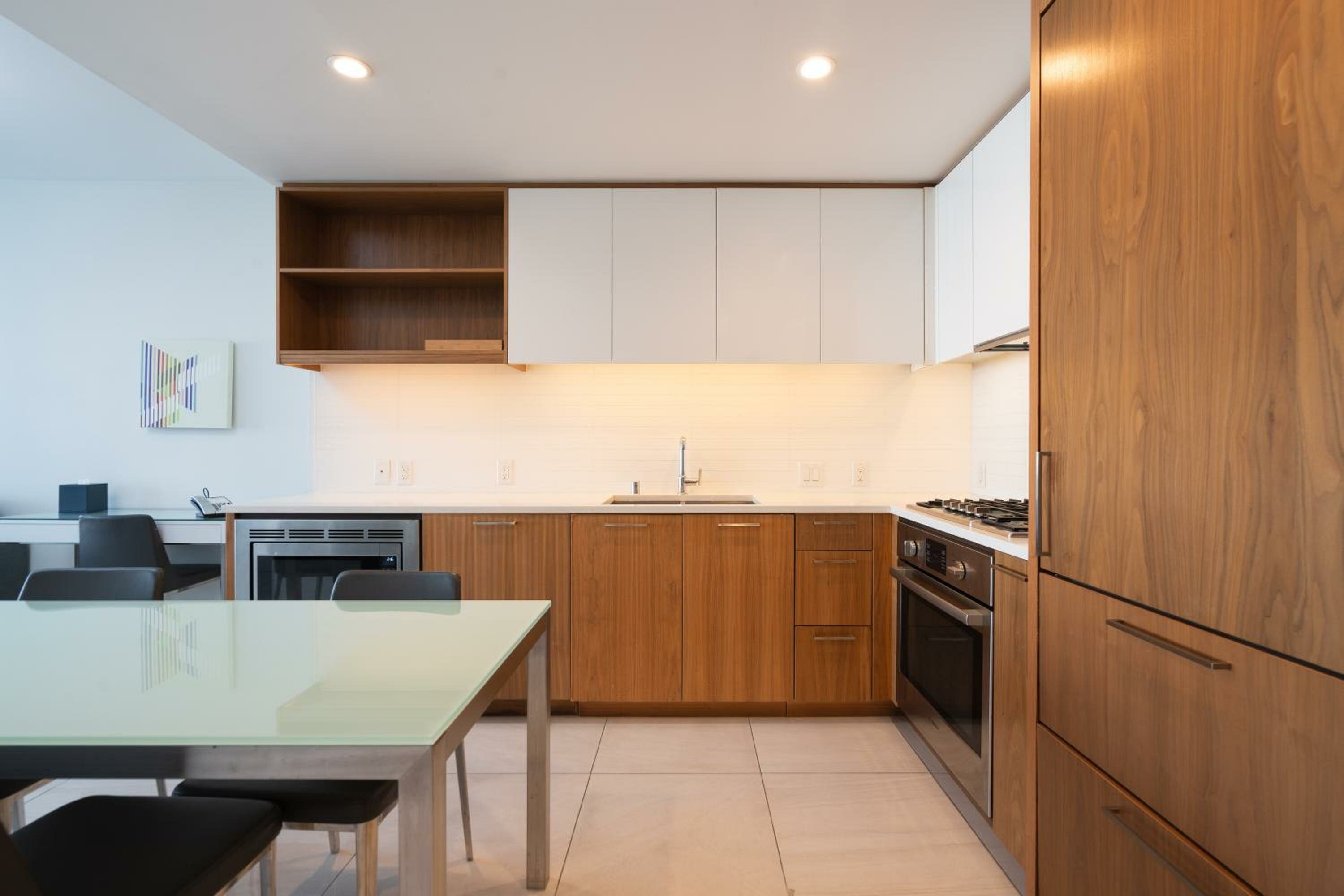 One Bedroom Suite 