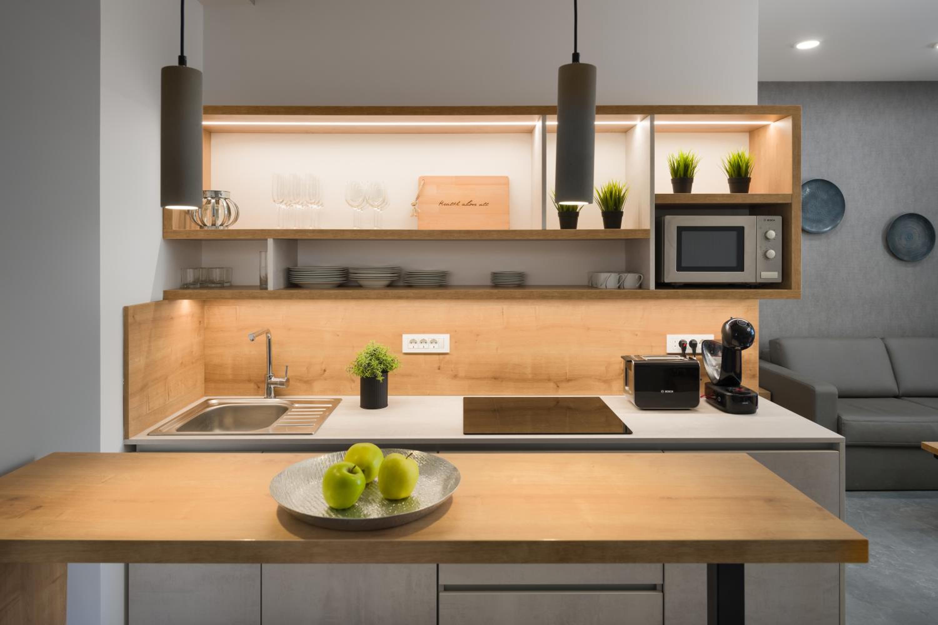 Superior Apartment with Garden View (#4)