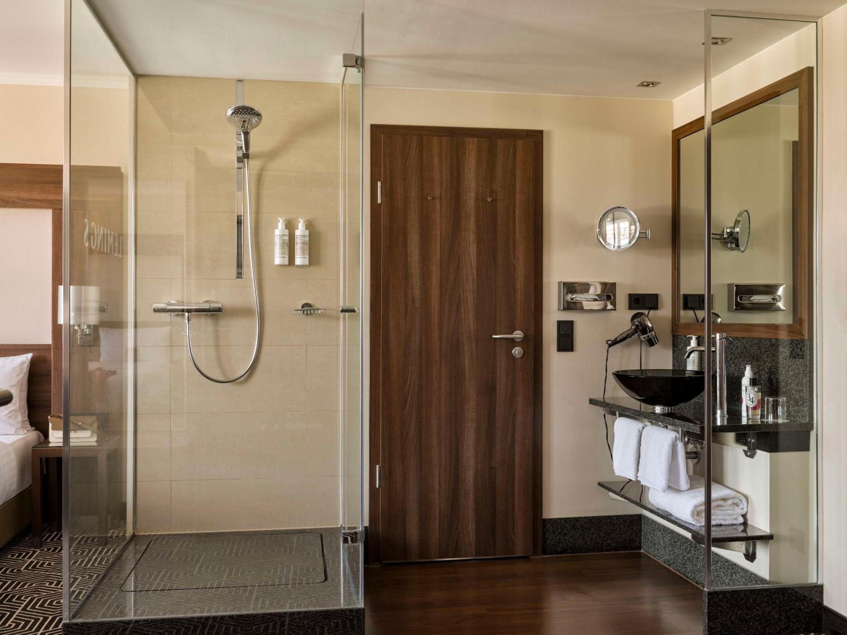 Signature Junior Suite