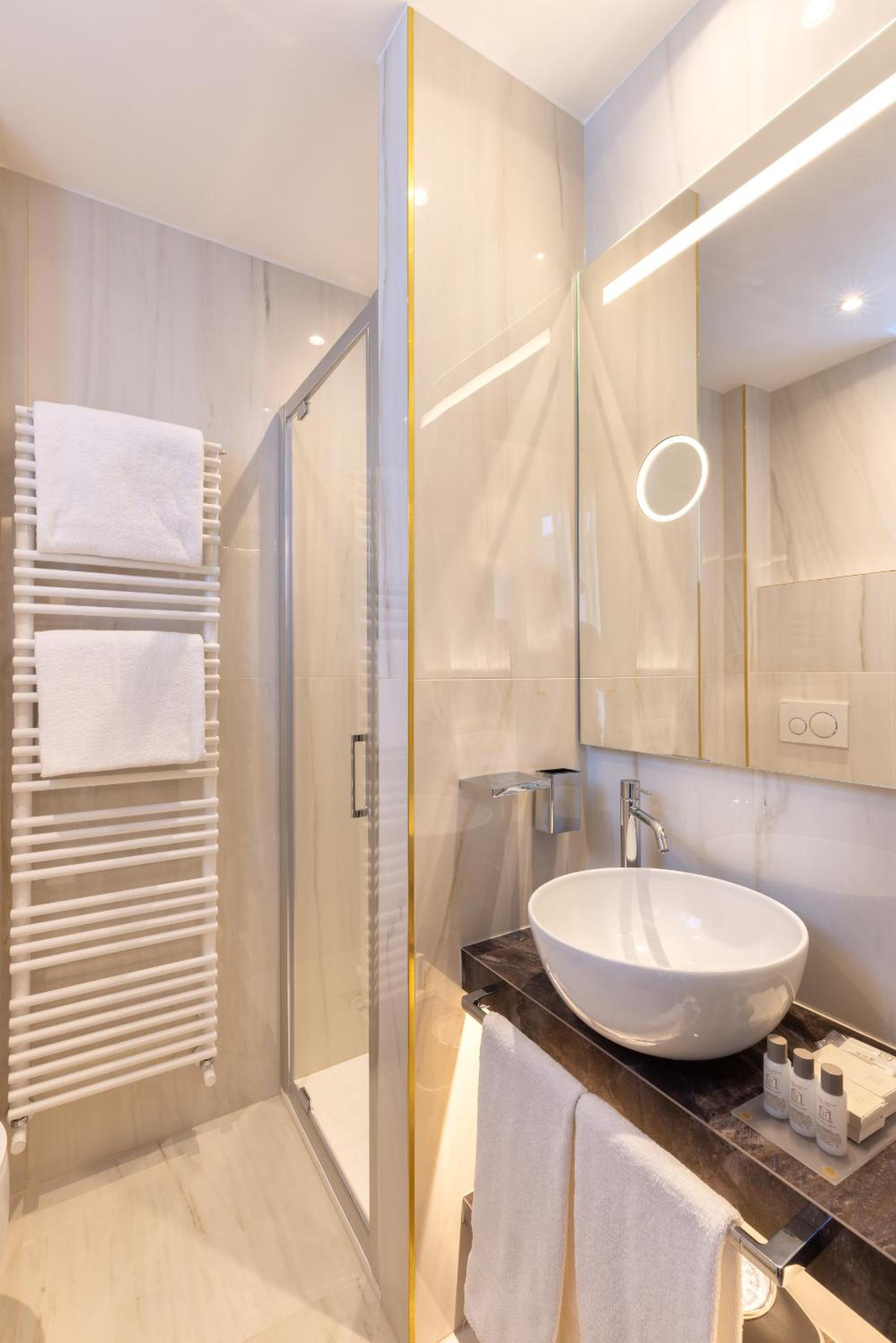 Prestige Triple Room