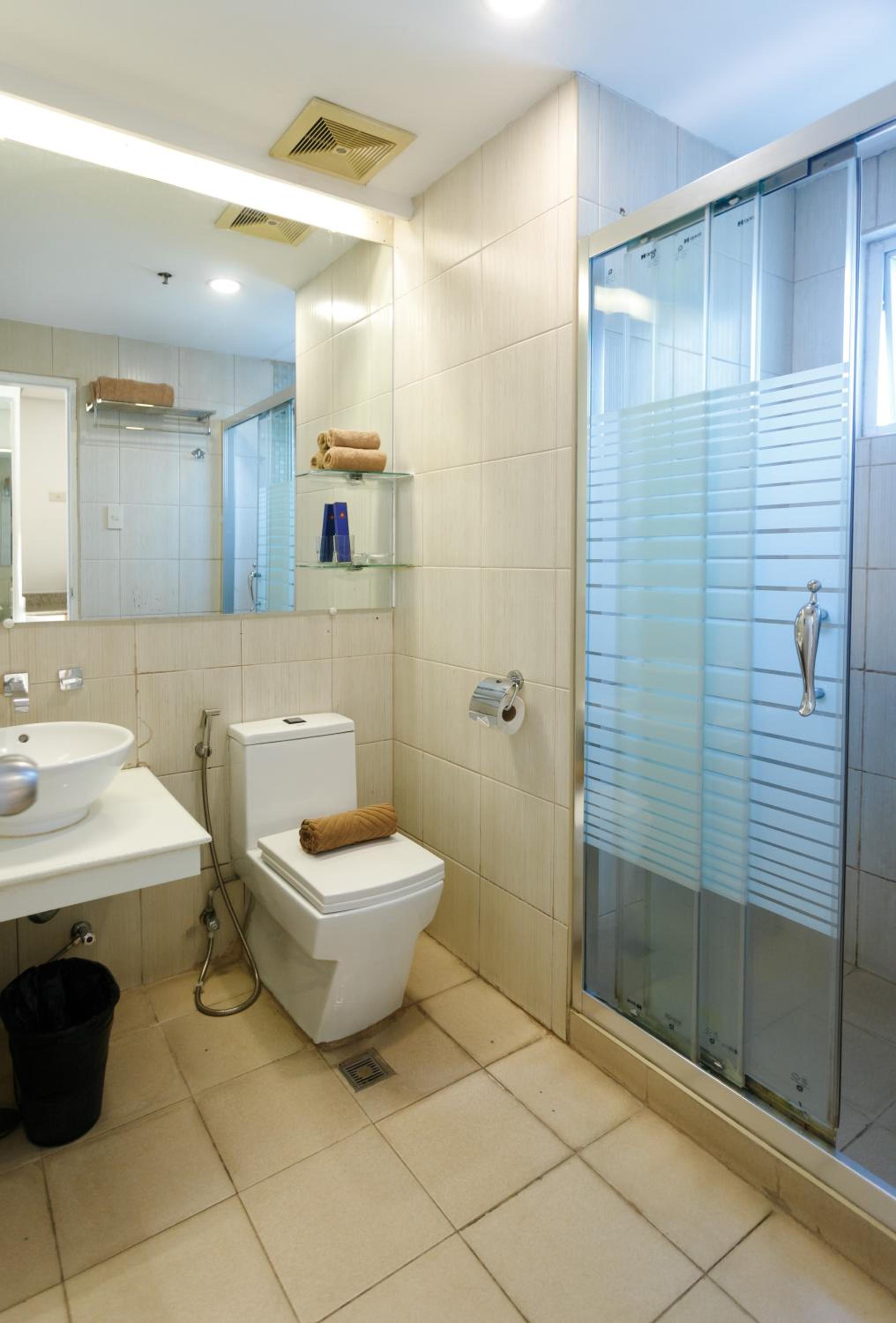 Prestige Club Twin Bed Suite