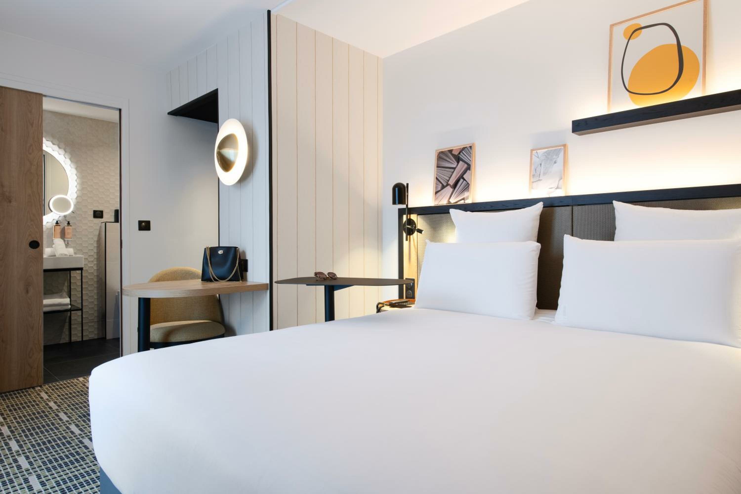 Privilege Room with 1 Double Bed